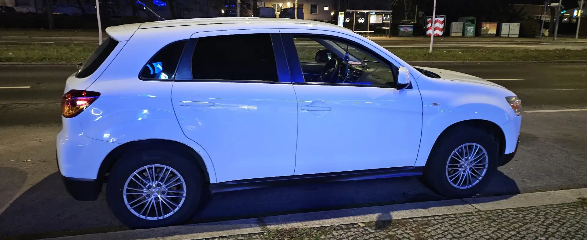 Mitsubishi ASX 1.6 2WD Edition - 1