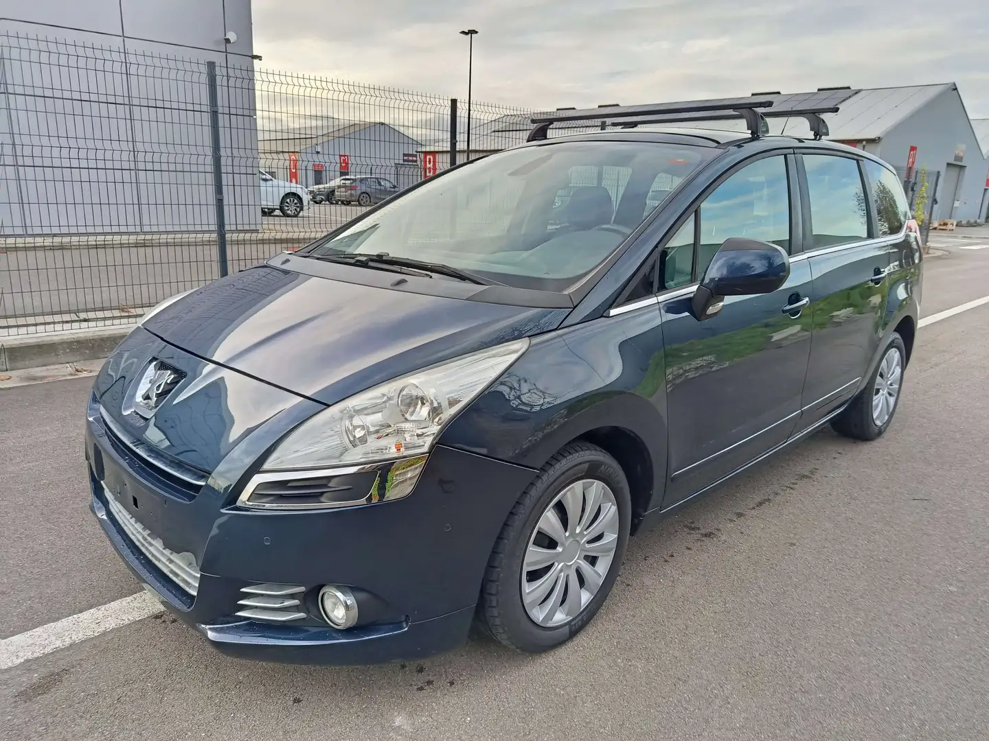 Peugeot 5008 5008 1.6 HDi Premium 7places cuir Blu/Azzurro - 1