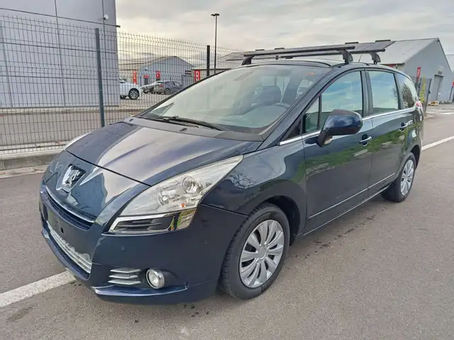 Peugeot 5008 5008 1.6 HDi Premium 7places cuir
