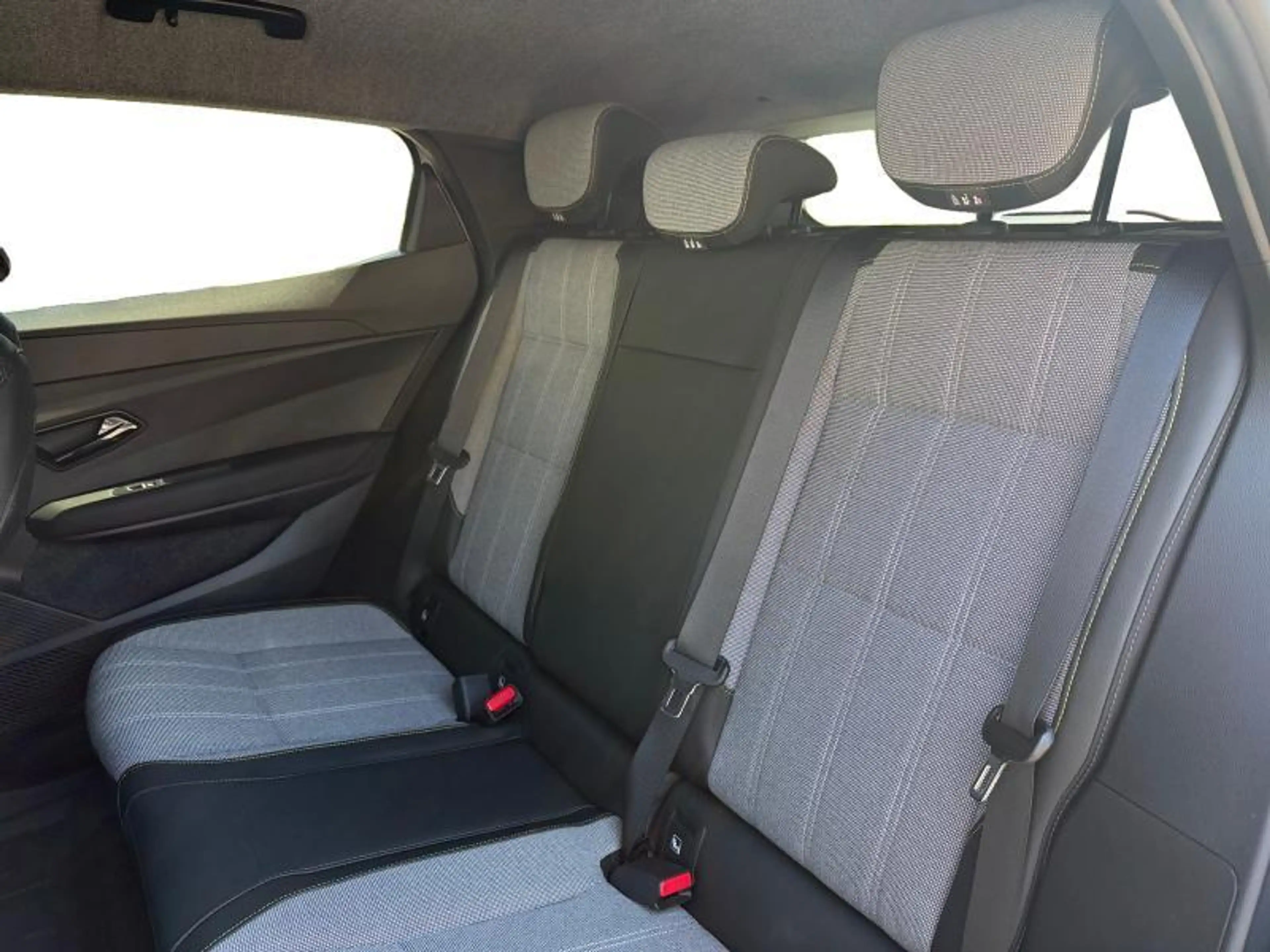 Renault Megane E-Tech Dispo 23/09/26 Techno Comfort Range 220 — photo 4