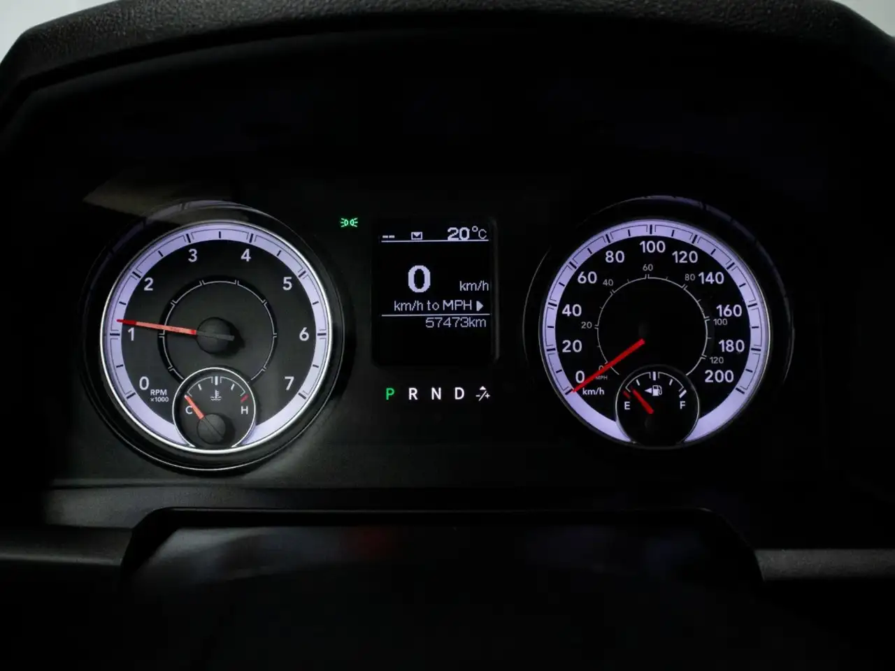 RAM 1500 снимка RAM 1500