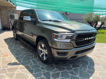 Dodge RAM 1500 5.7 V8 LARAMIE