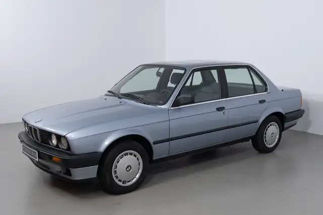 BMW 316 i Automatik (E30)
