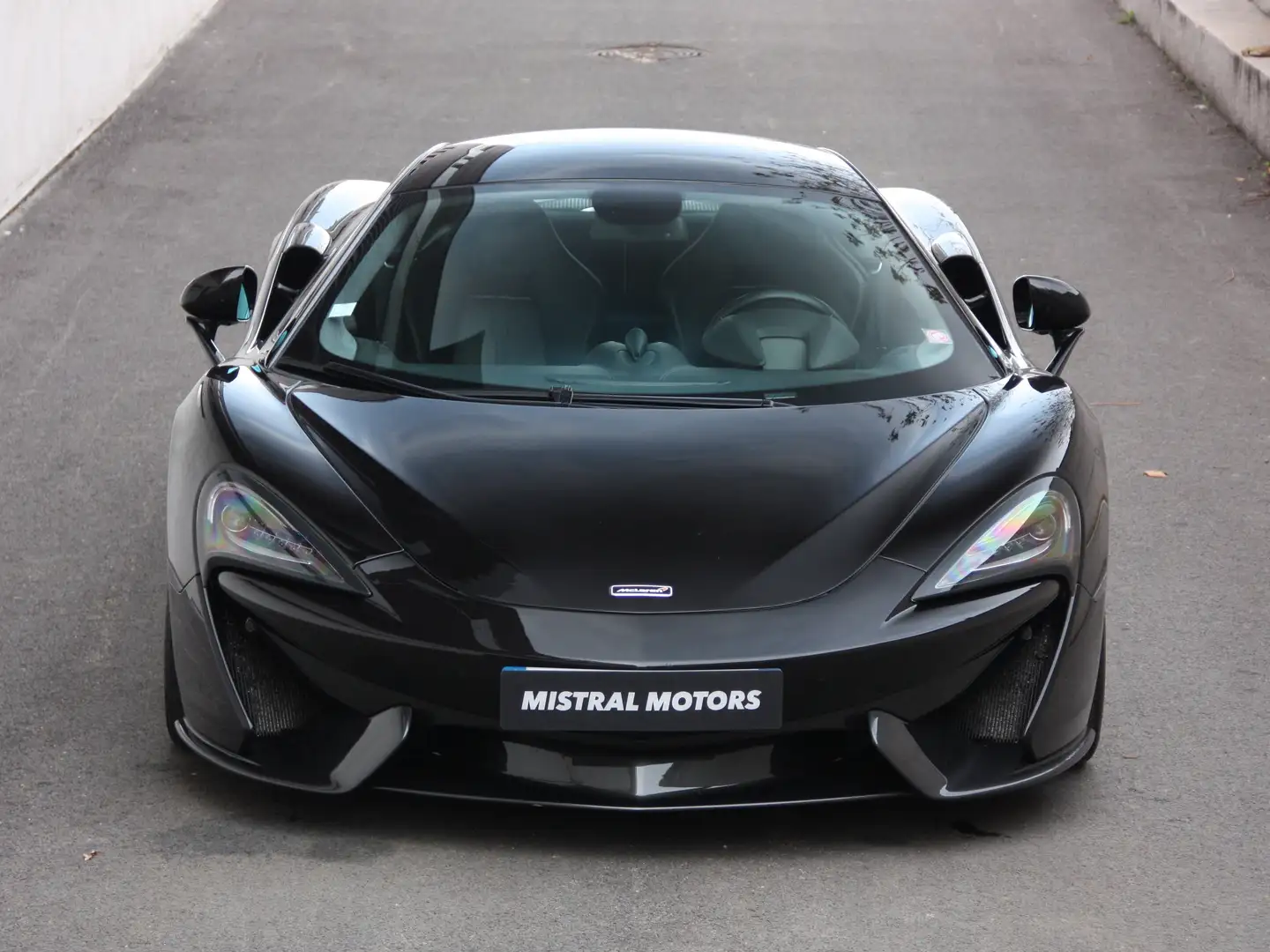 McLaren 570S Coupé V8 3.8 570 ch Negro - 1