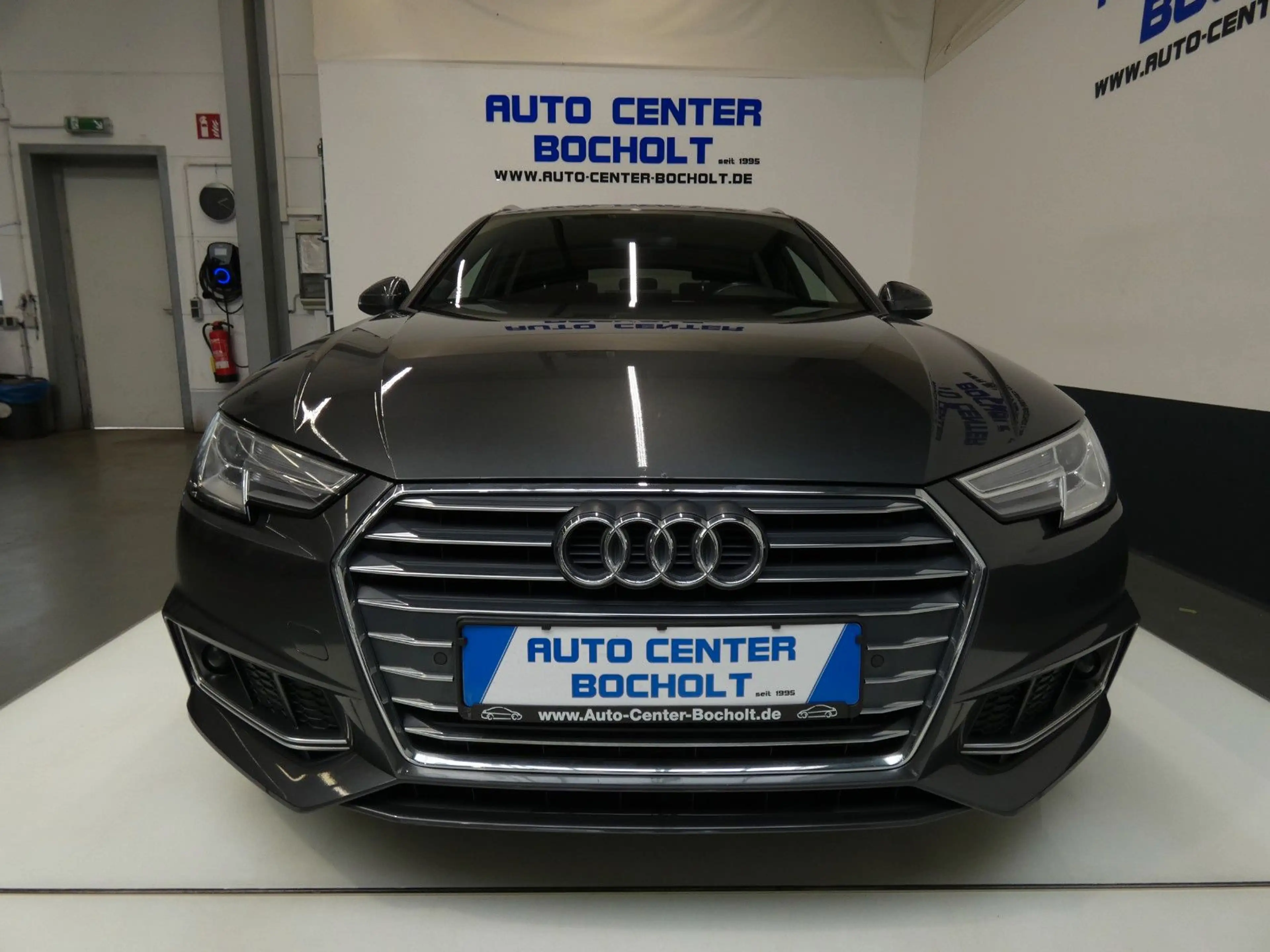 Audi A4 Avant 40 TFSI S line Sport / Plus*NaviMMi
