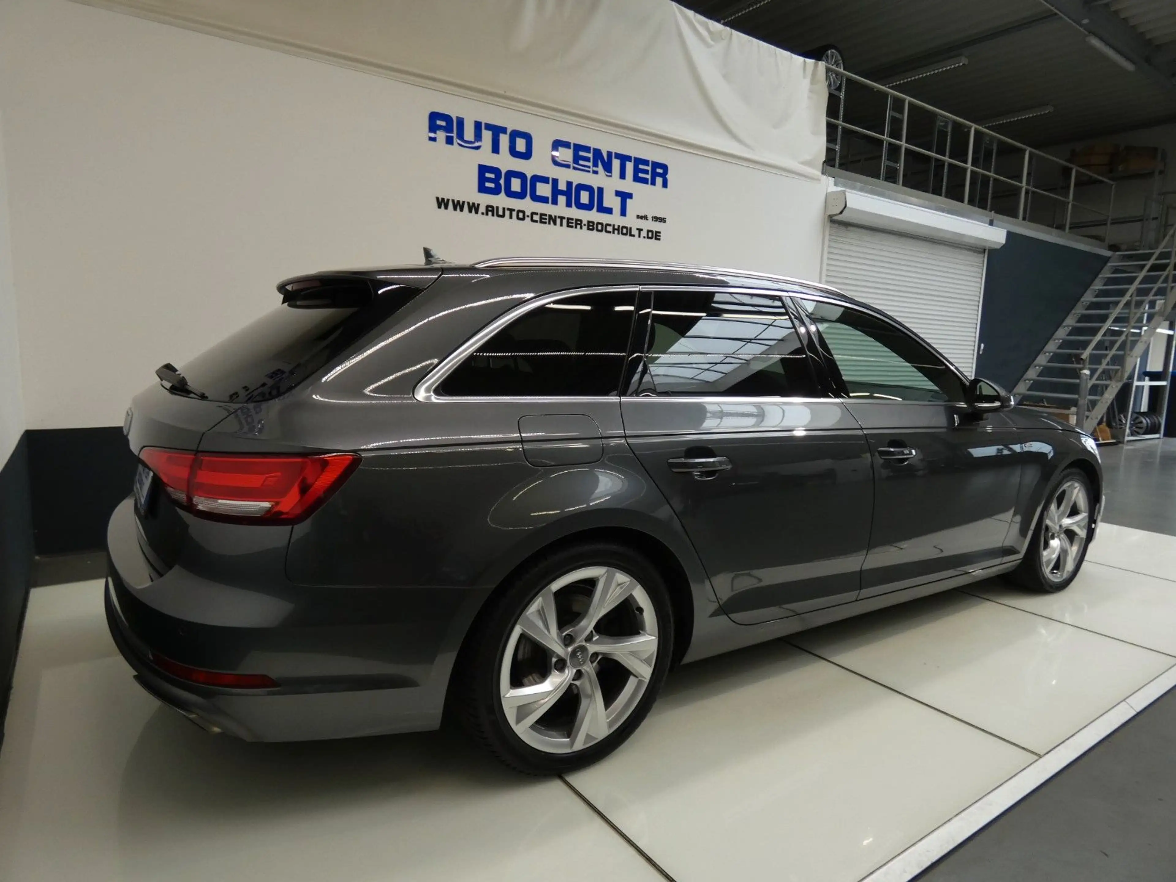 Audi A4 Avant 40 TFSI S line Sport / Plus*NaviMMi — photo 10
