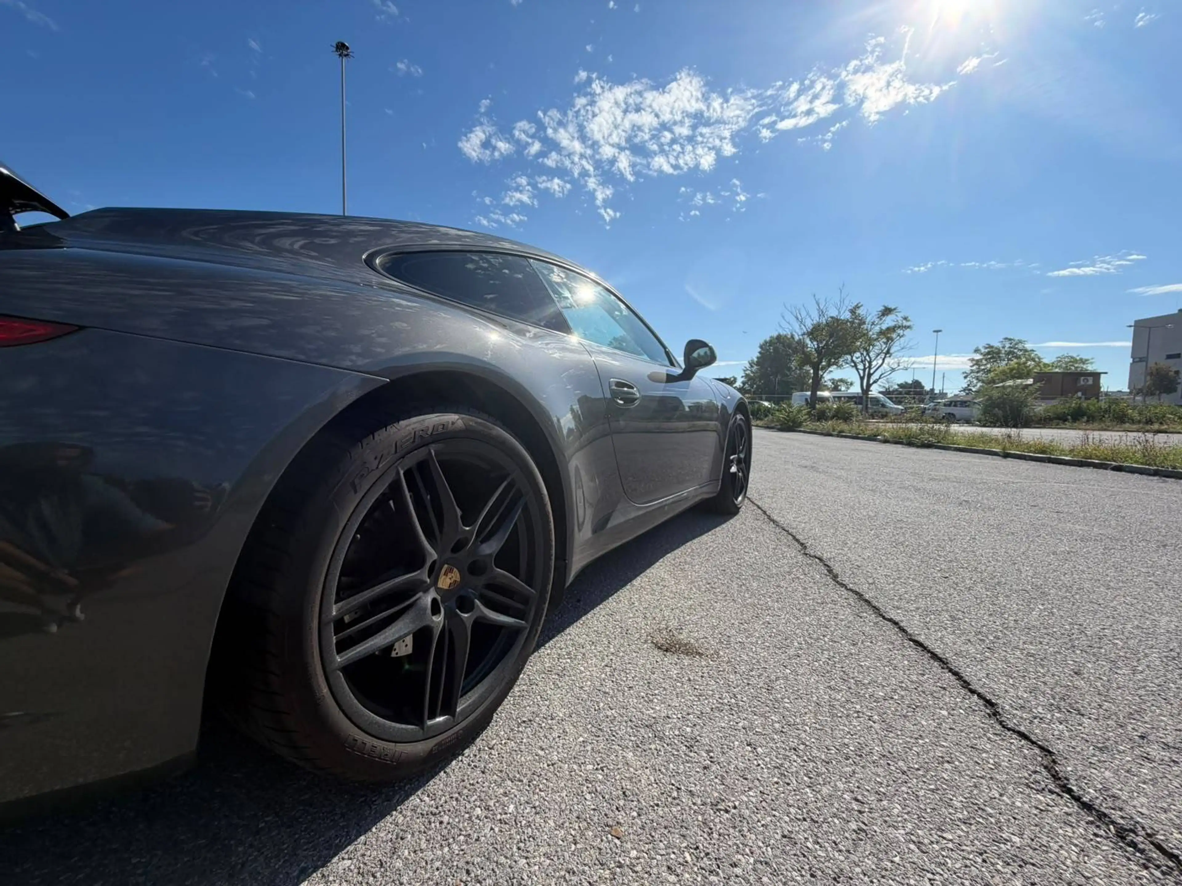Porsche 991 Carrera — photo 11
