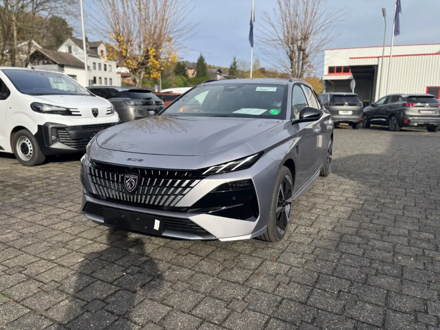 Peugeot 308 e SW GT Facelift MATRIX LED ACC KAMERA  DAB Grijs - 2