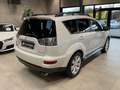 Mitsubishi Outlander Motion 4WD Teilleder Xenon Sitzh. Weiß - thumbnail 4