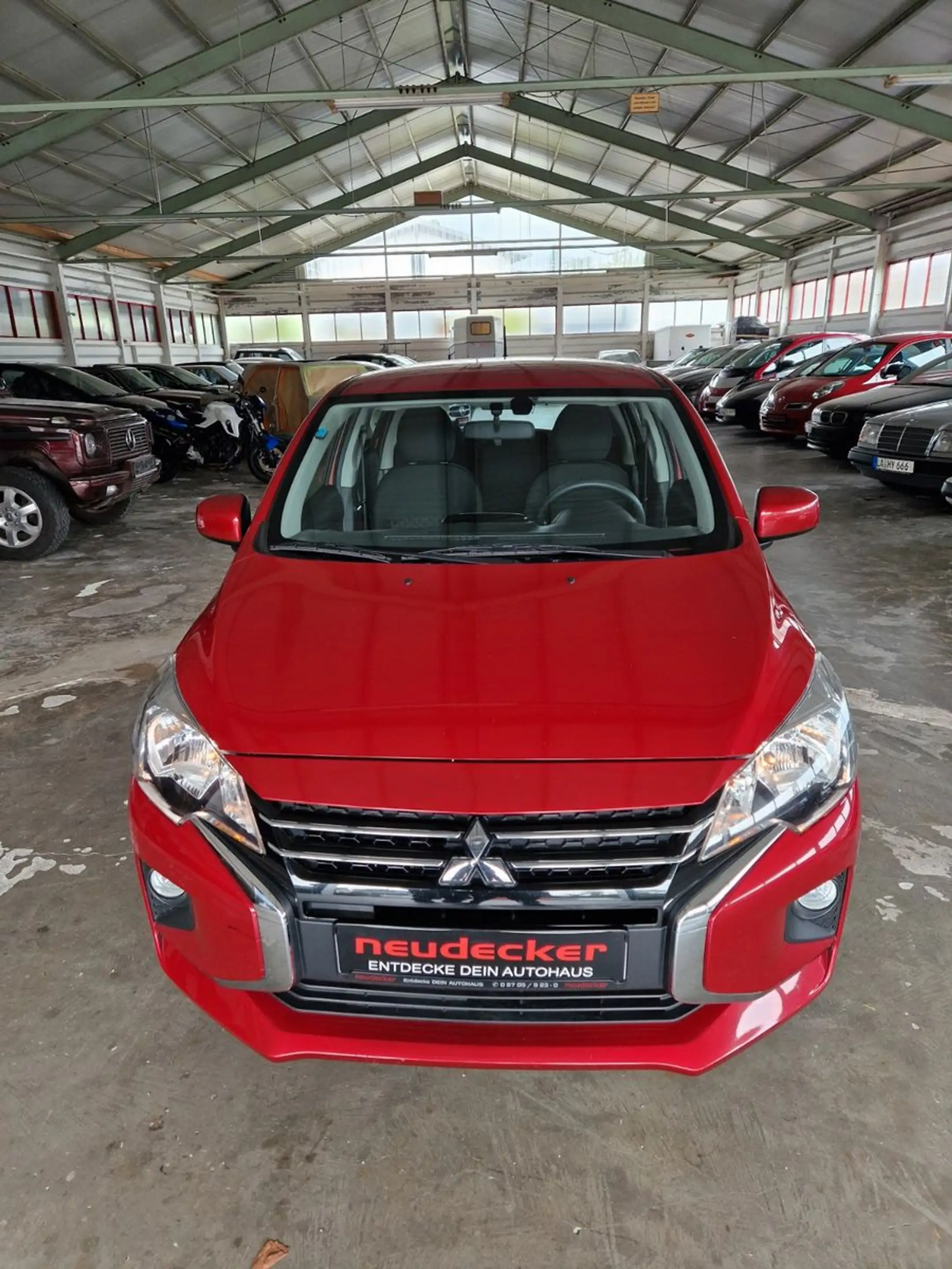 Mitsubishi Space Star Select — photo 2