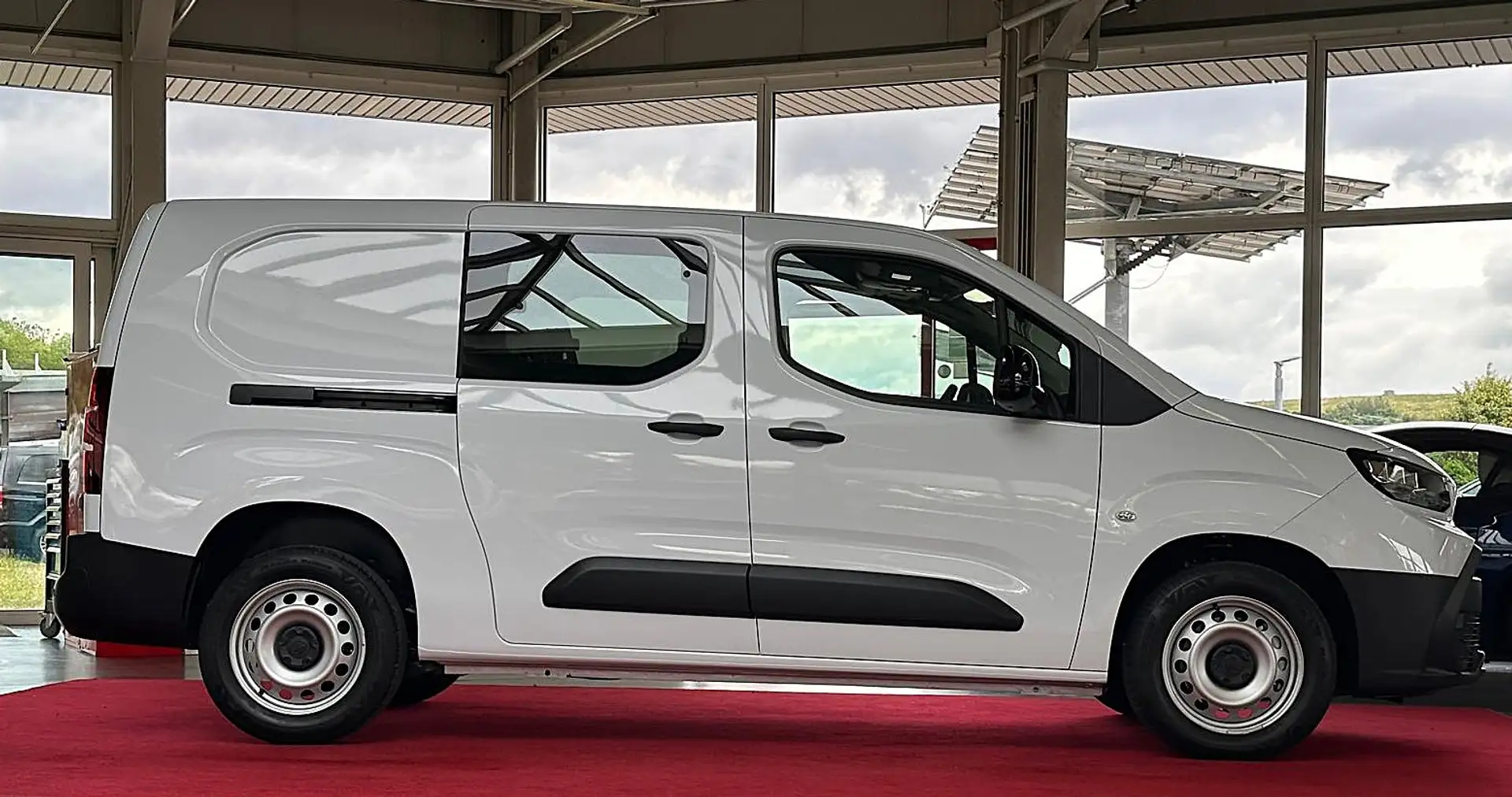 Toyota Proace City 1.5 d CrewCab   DAB   5 Jahre Garantie Weiß - 2