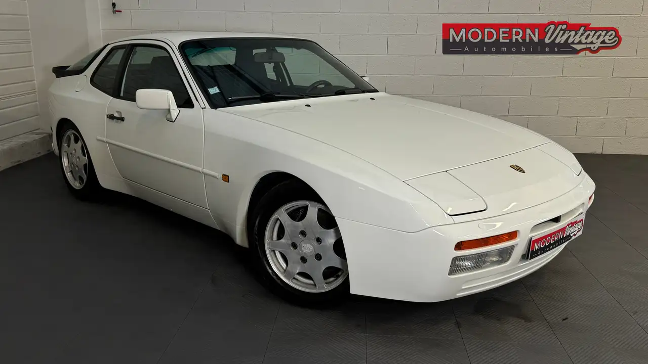 Porsche 944 Tbo Cup, foto 3