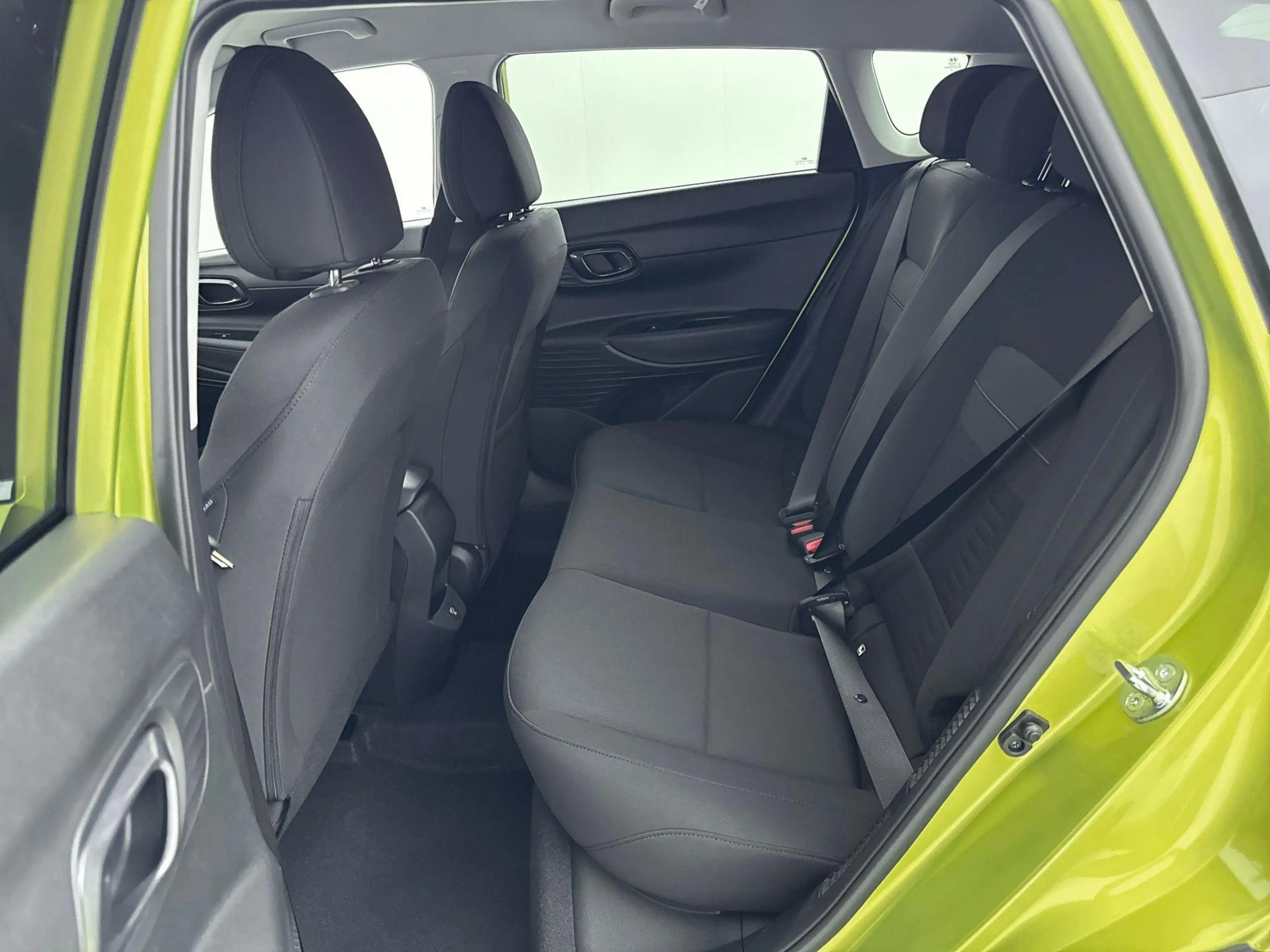 Hyundai BAYON 1.0 T-GDI PREMIUM | TWO TONE | CLIMA | STOEL- & ST — photo 8