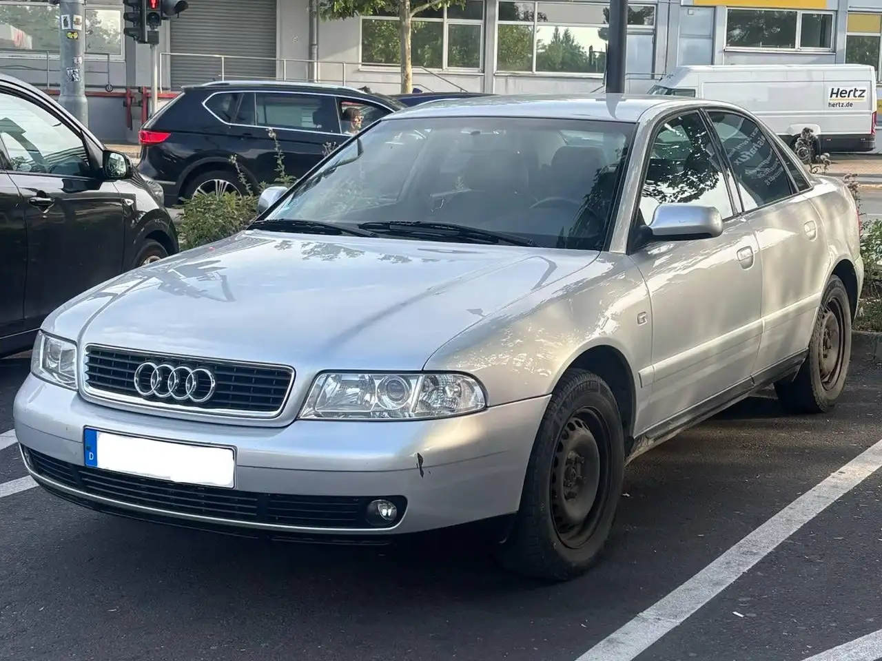 Audi A4 1.6, foto 8