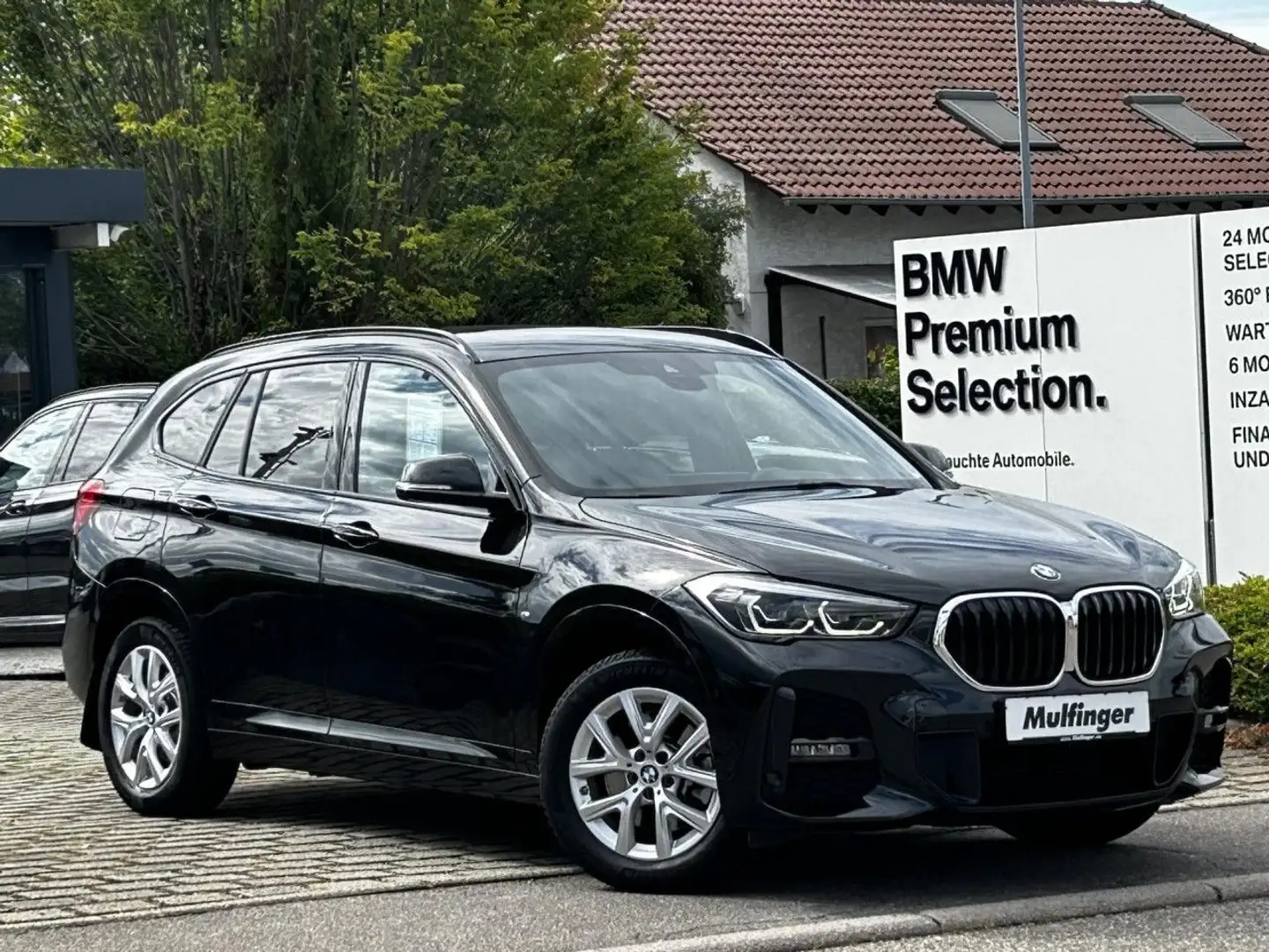 BMW X1 s20i M Sport Leder HUD ACC Ad-Fahrw.HiFi AHK Schwarz - 2