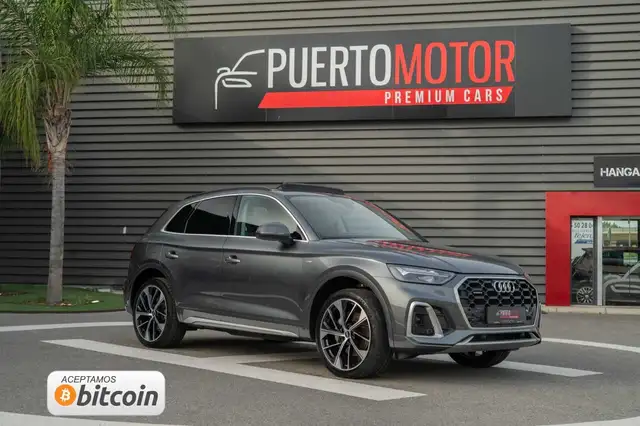 Audi Q5 main image