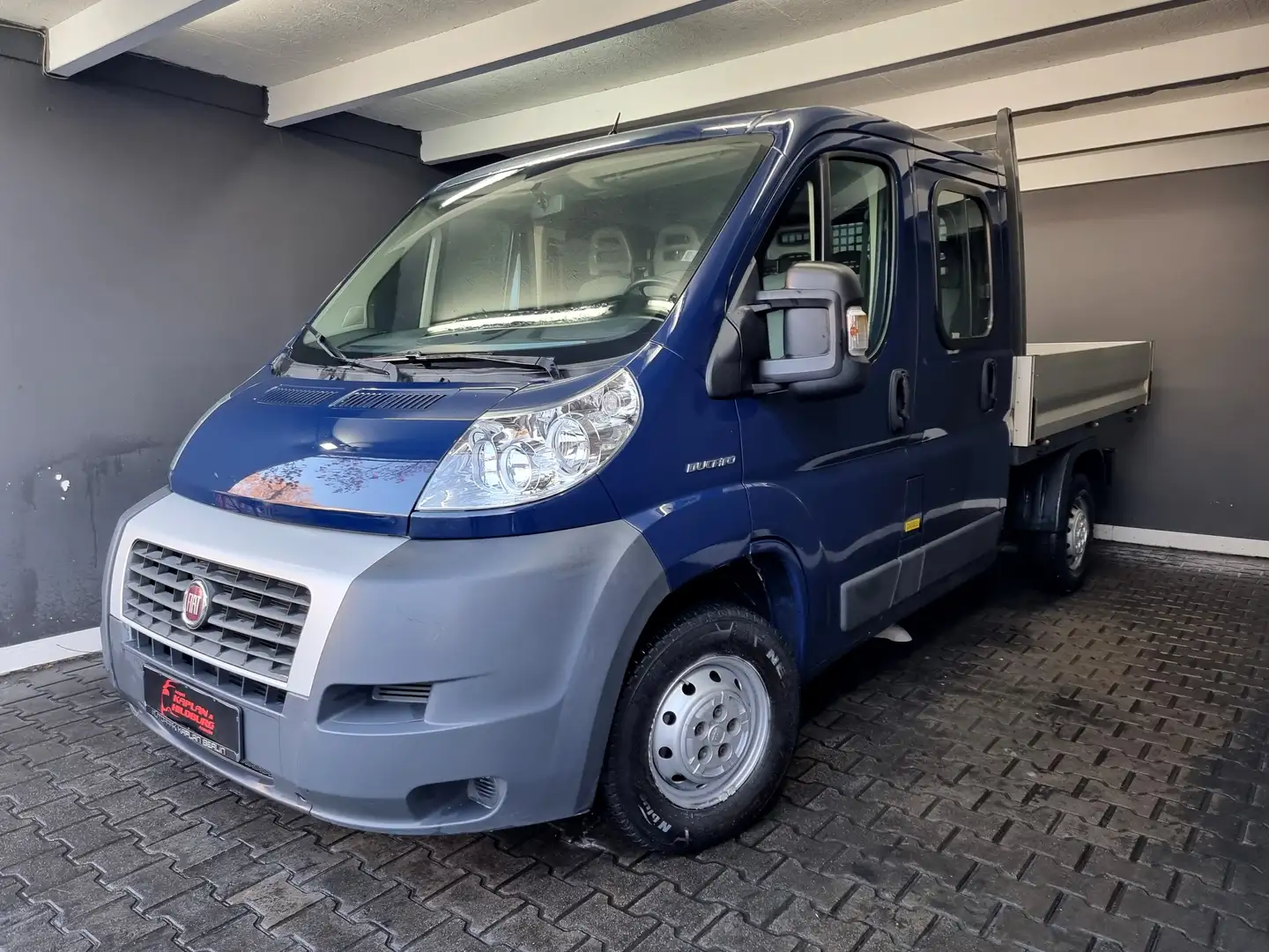 Fiat Ducato 2,3 Pritsche Doppelk.7 SITZER, KLIMAAUTOMATIK Blau - 1