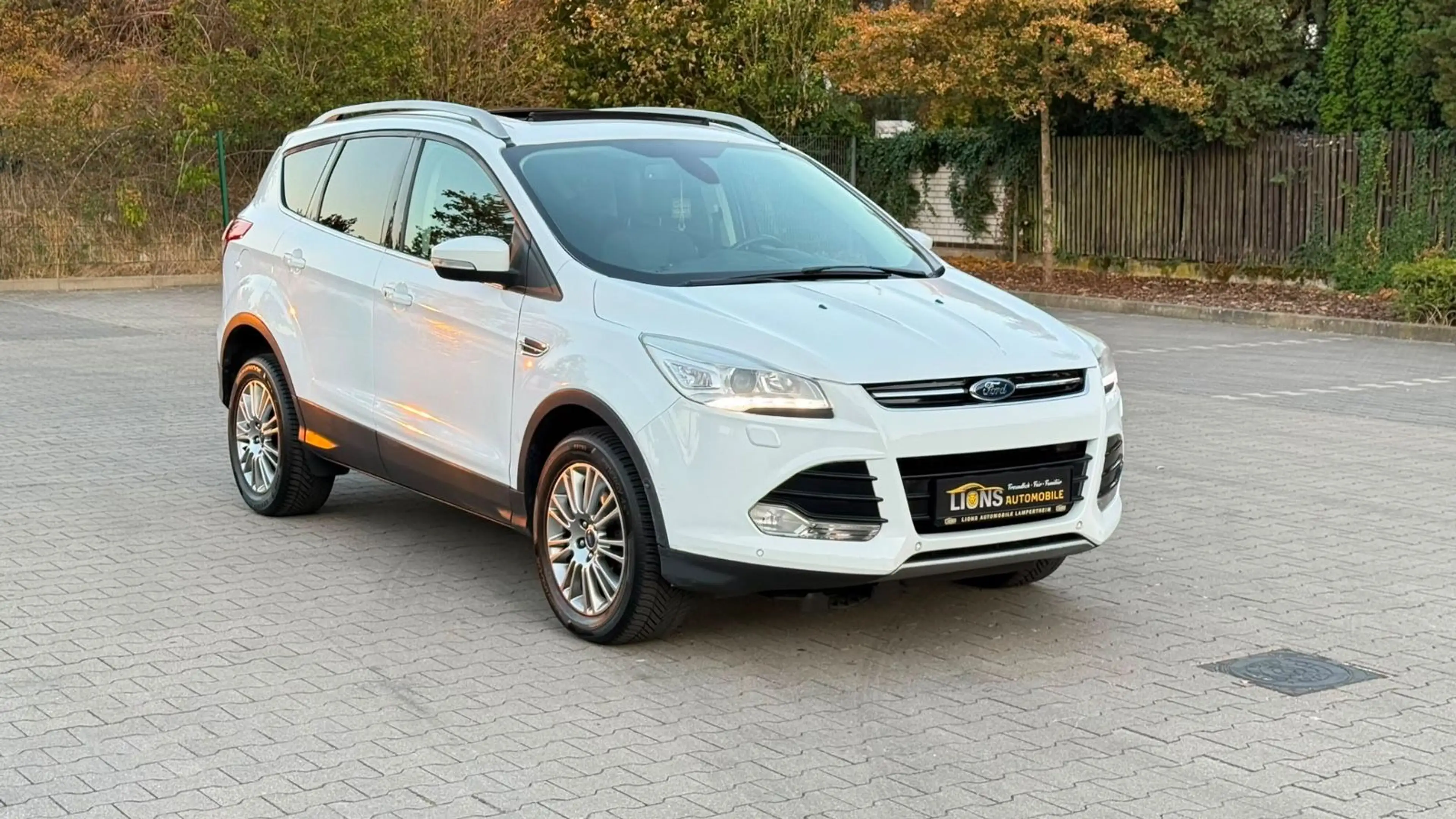 Ford Kuga Titanium/TÜV NEU/PDC/SHZ/ALLWETTER/GARANTIE — photo 14