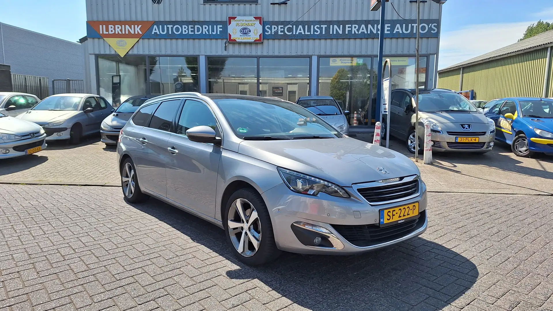 Peugeot 308 Sw 1.2 PureTech 130pk S&S GT-line half leder, came Grigio - 2