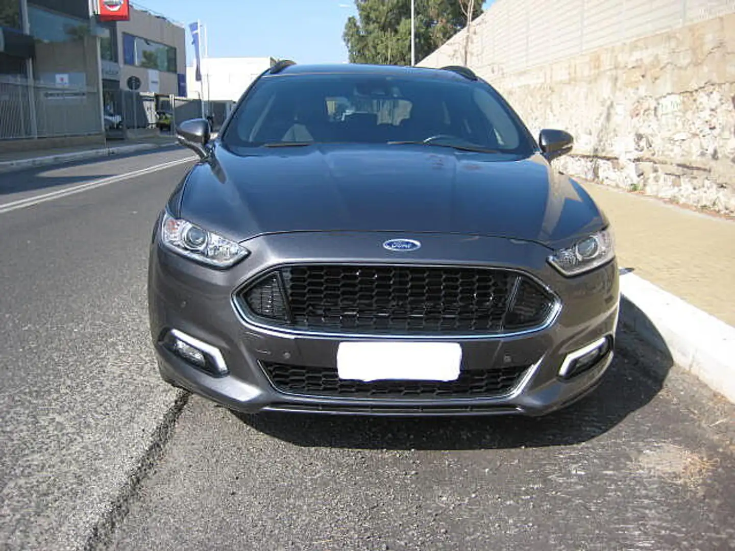 Ford Mondeo 4ª serie 2.0 TDCi 150 CV S&S Powershift SW ST-Line Gris - 1