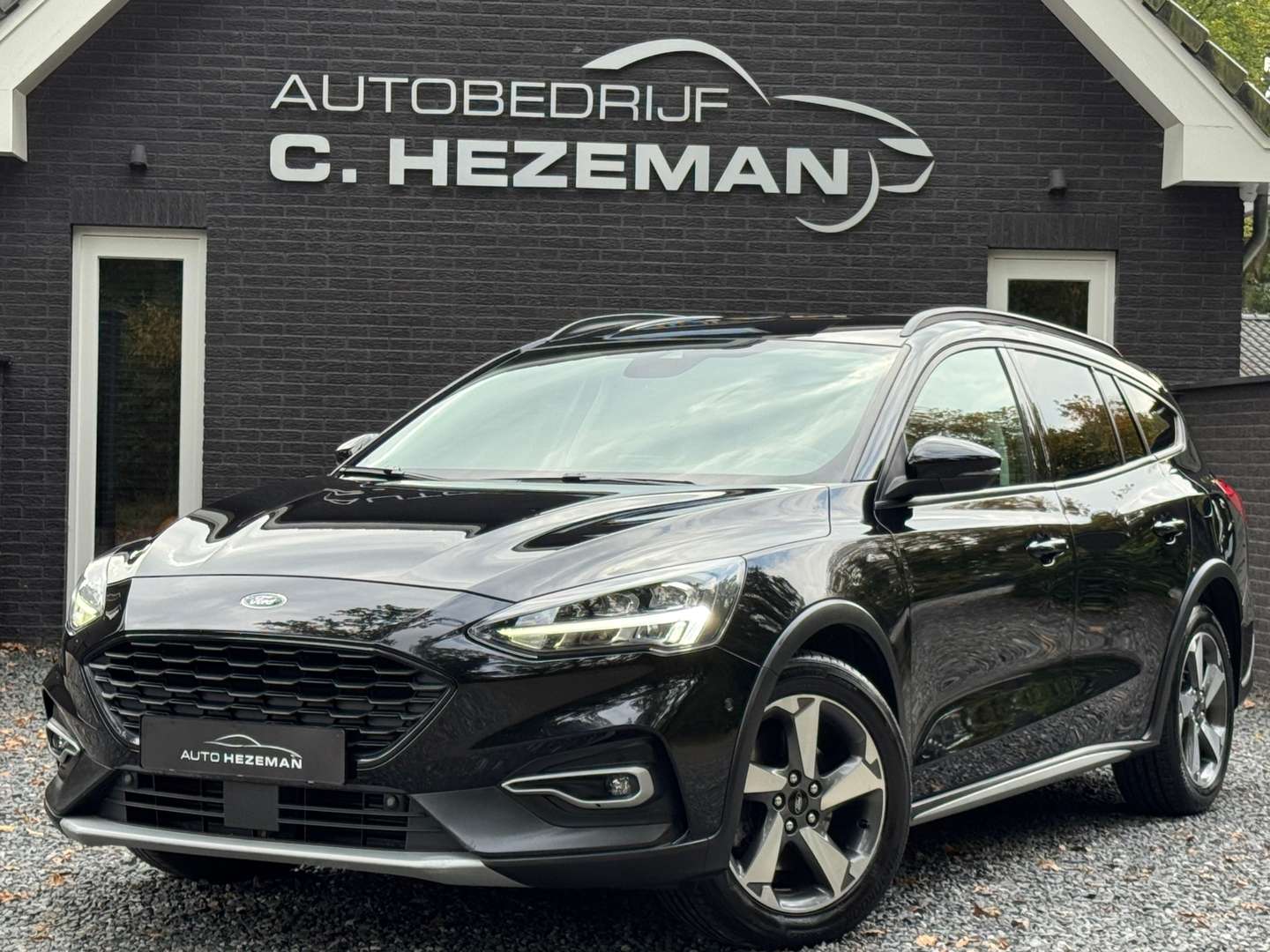 Ford Focus nuo 260 €/ mėn Benzinas 2020m. Kita Mechaninė