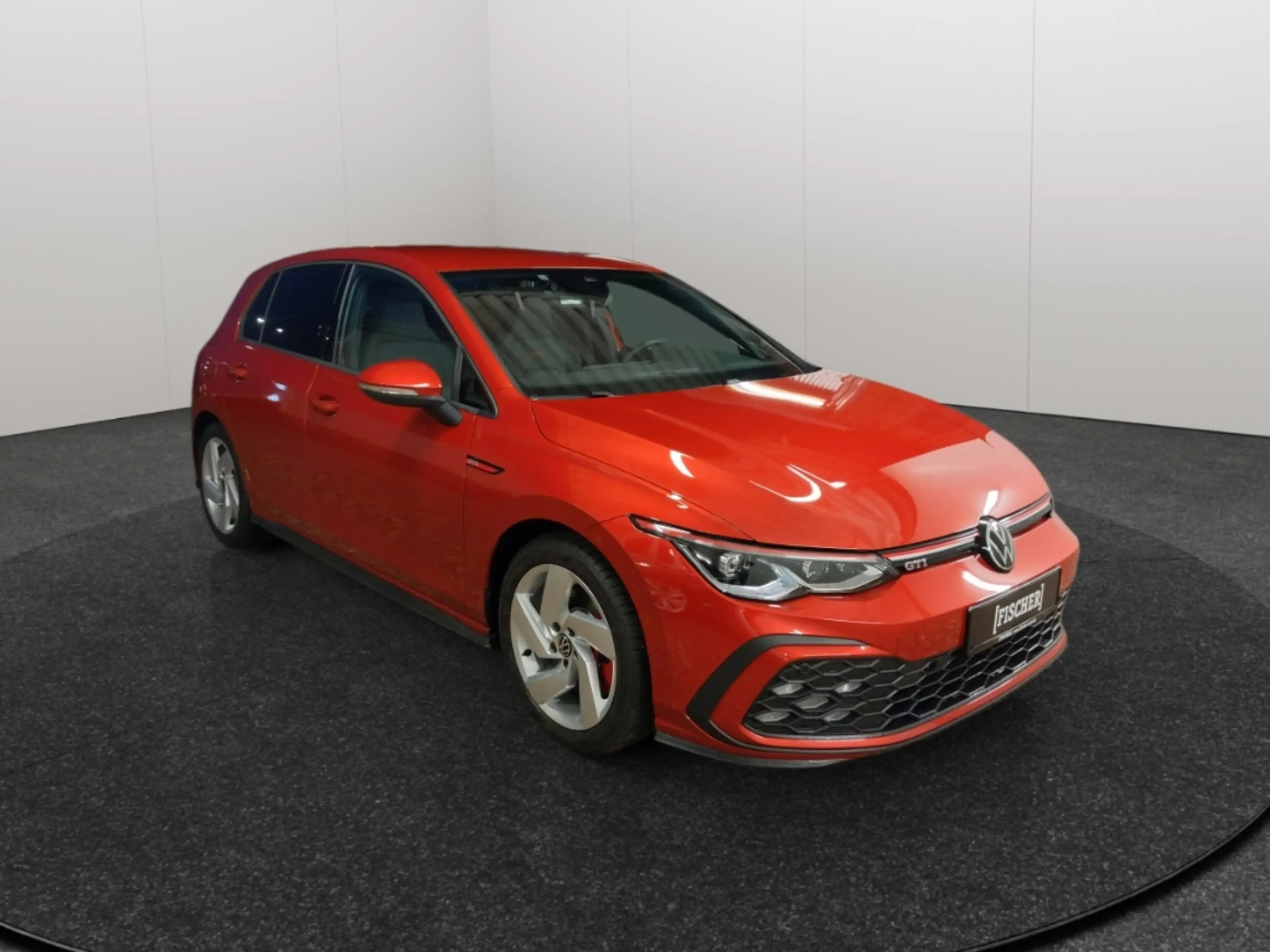 Volkswagen Golf GTI VIII 2.0TSI DSG Matrix Navi Harman Kardon Rear Vie — photo 3
