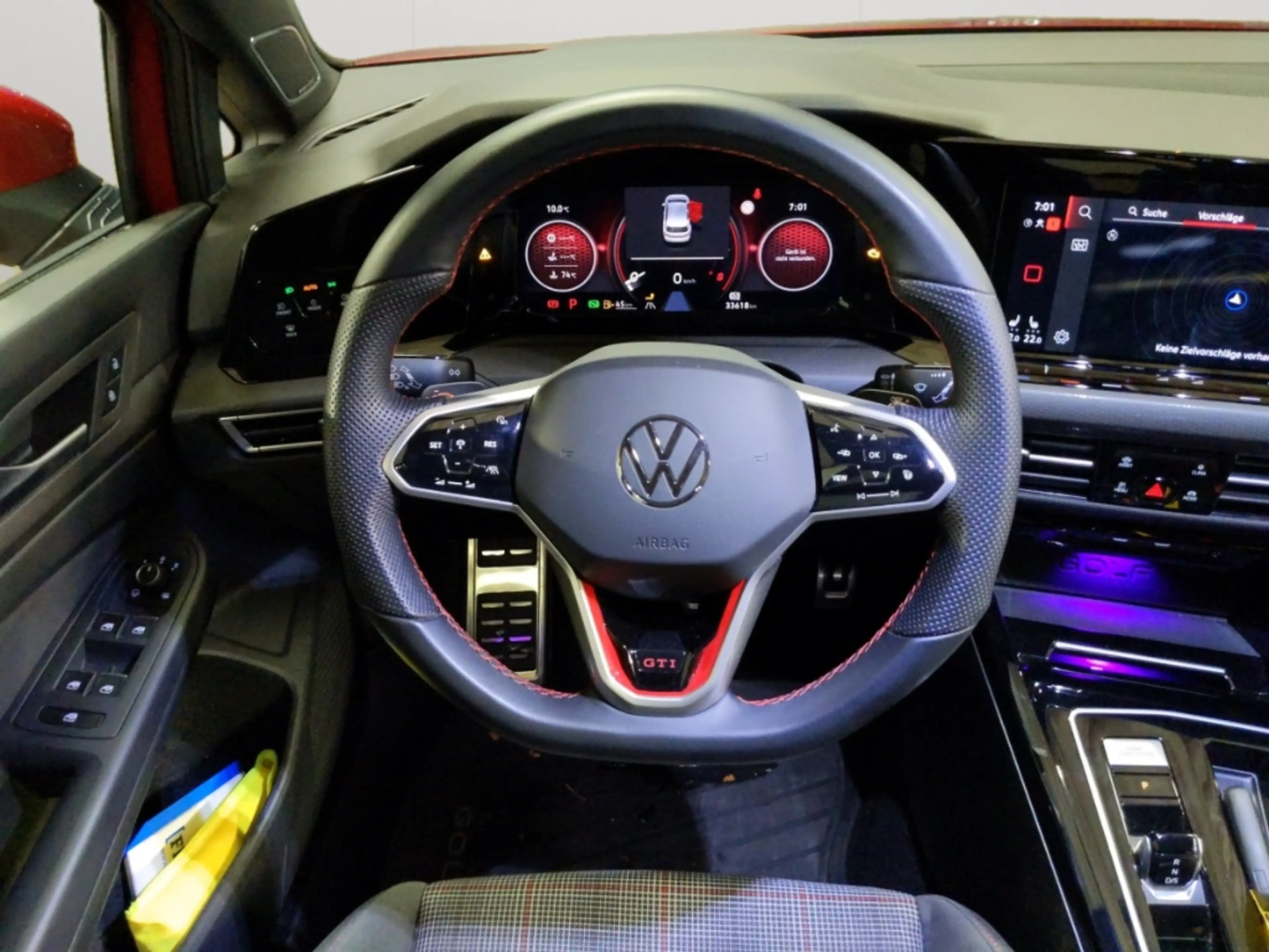 Volkswagen Golf GTI VIII 2.0TSI DSG Matrix Navi Harman Kardon Rear Vie — photo 11