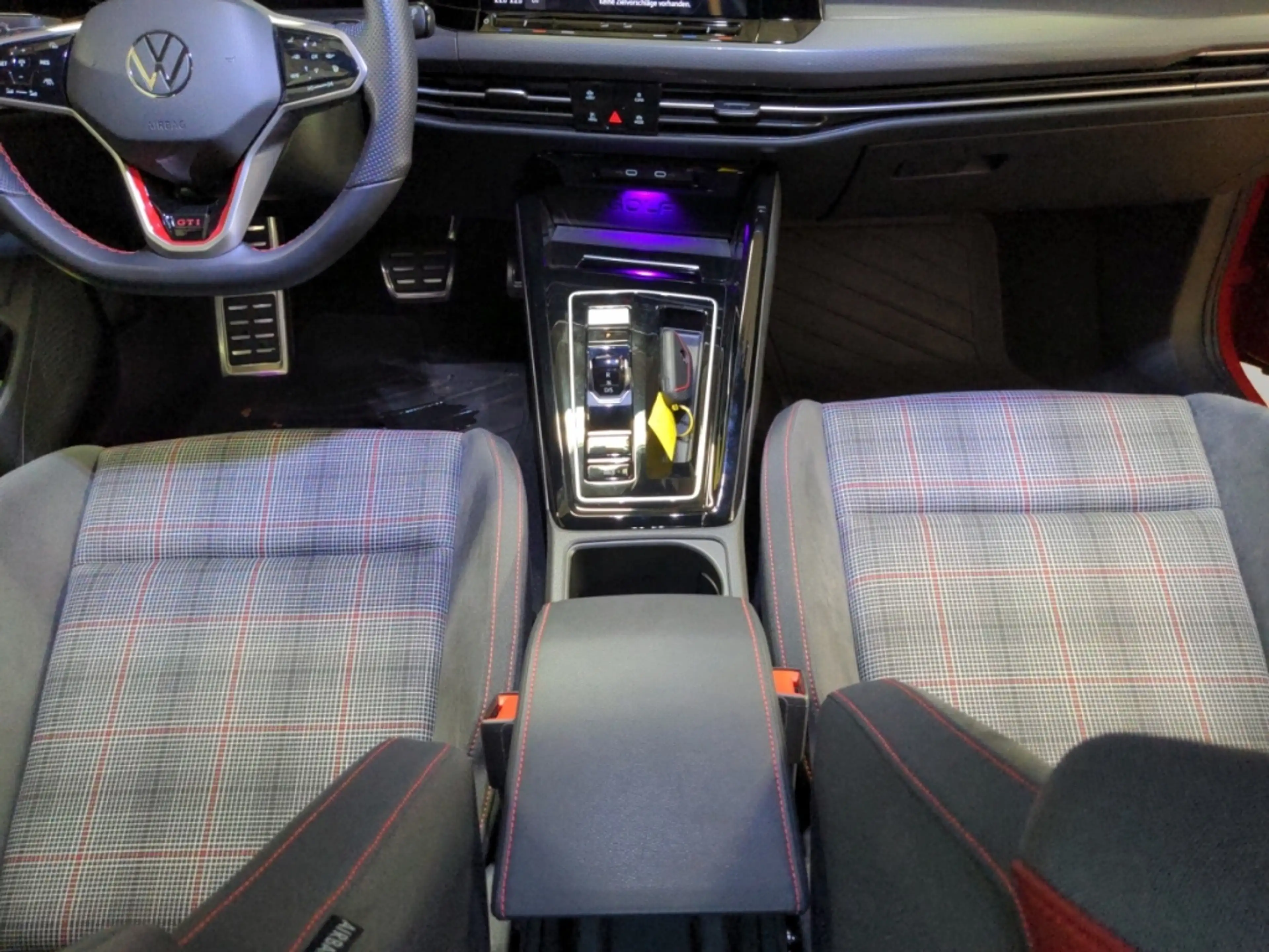 Volkswagen Golf GTI VIII 2.0TSI DSG Matrix Navi Harman Kardon Rear Vie — photo 13
