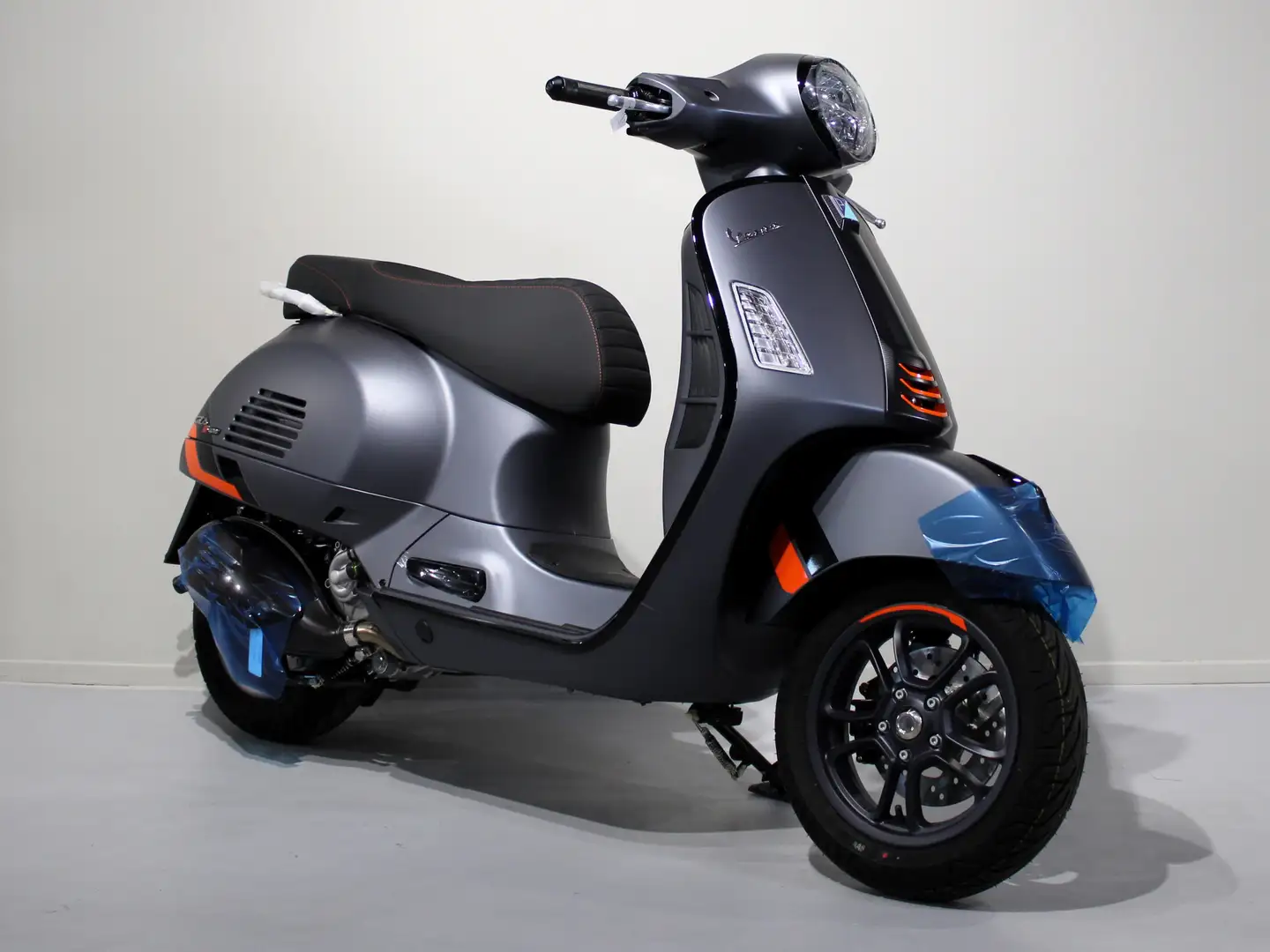 Vespa GTS 310 SUPER SPORT - 2