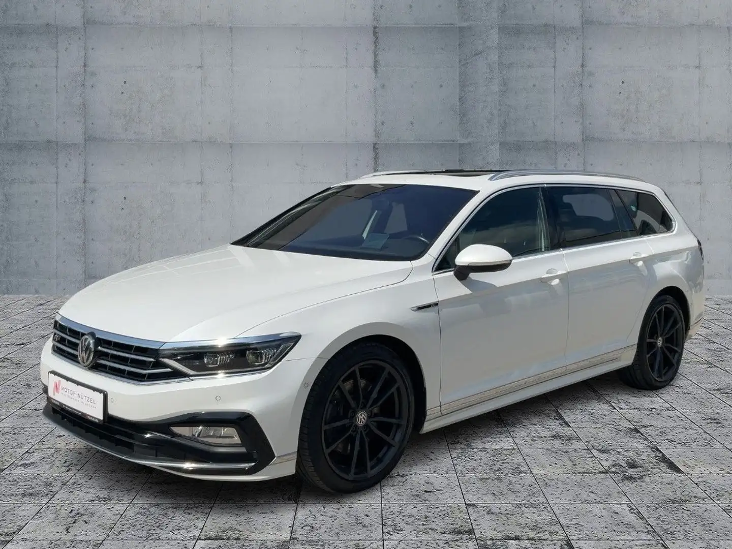 Volkswagen Passat Variant 2.0TDI 4M DSG R-LINE IQ.LIGHT+AHK Bianco - 2