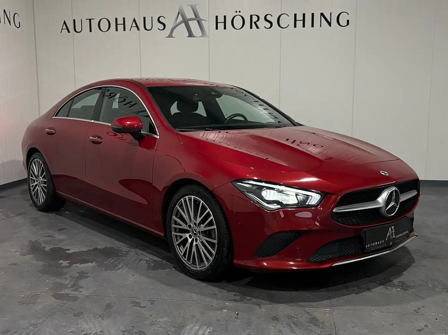 Mercedes-Benz CLA 180 d ///Ambiente///Sitzheizung/// Rot - 1