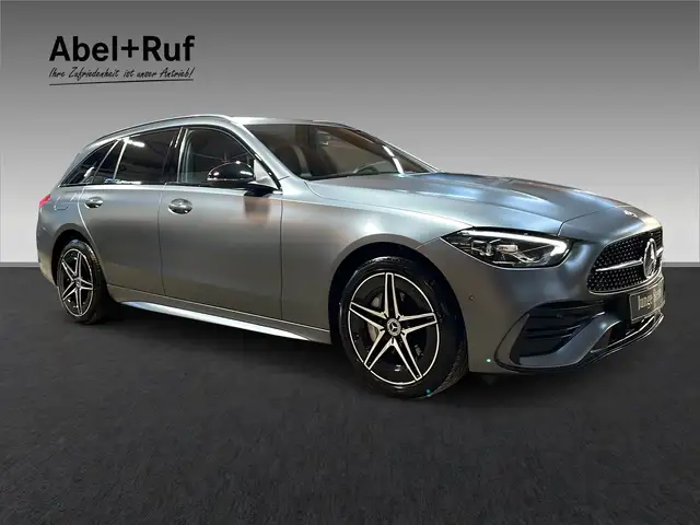 Mercedes-Benz C-Class view 6