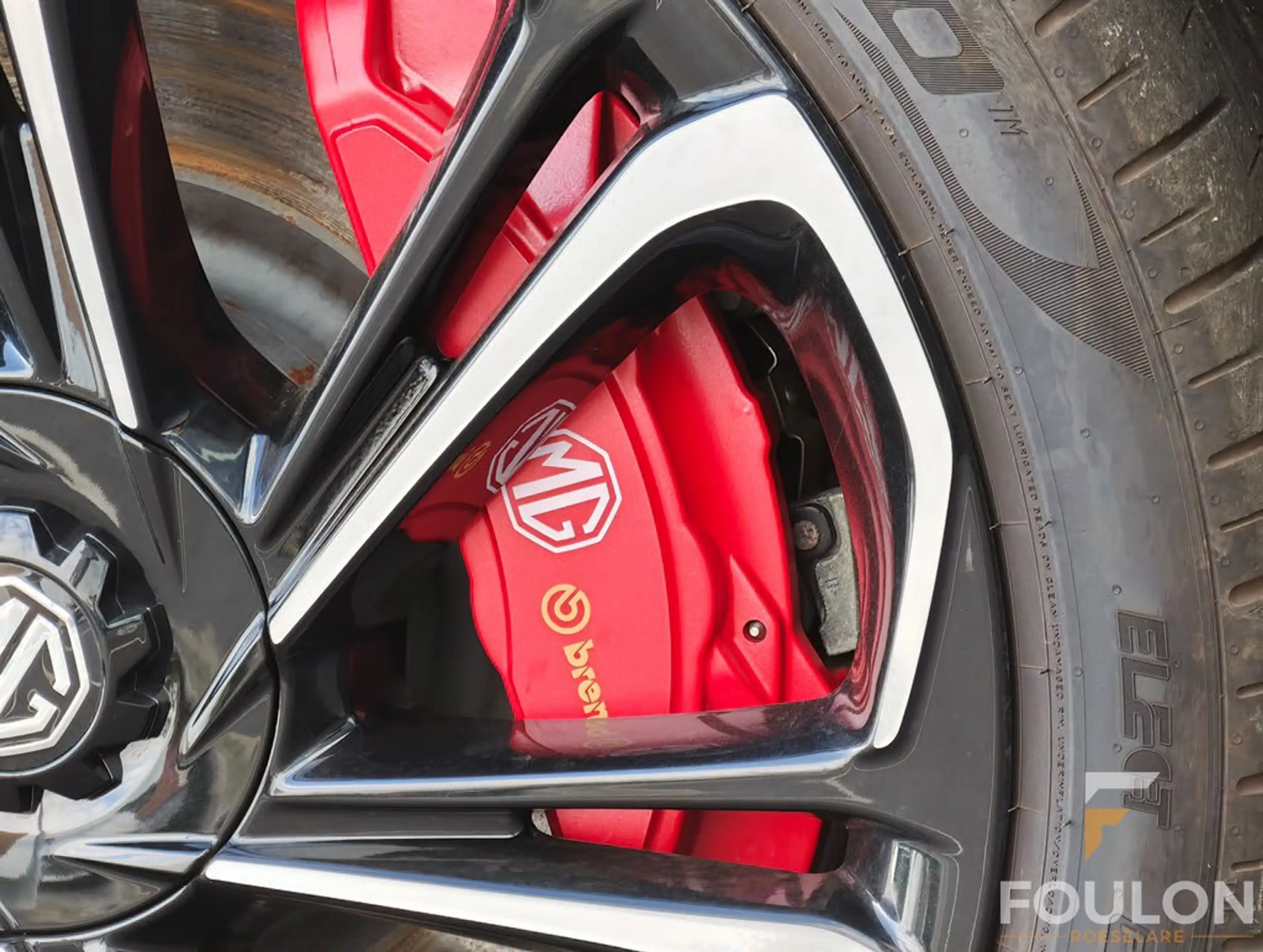 MG Cyberster 77 kWh GT — photo 10