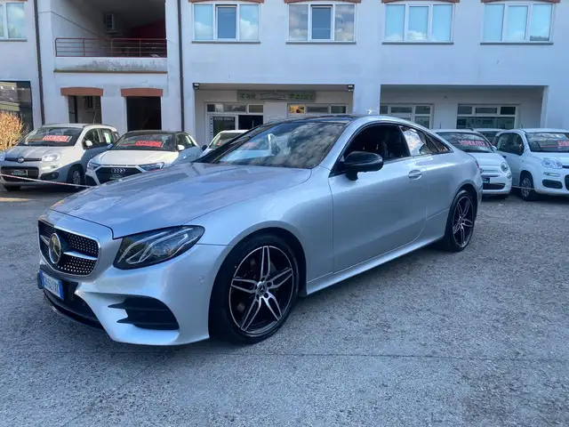 Mercedes-Benz E 220 E Coupe 220 d Premium Plus auto
