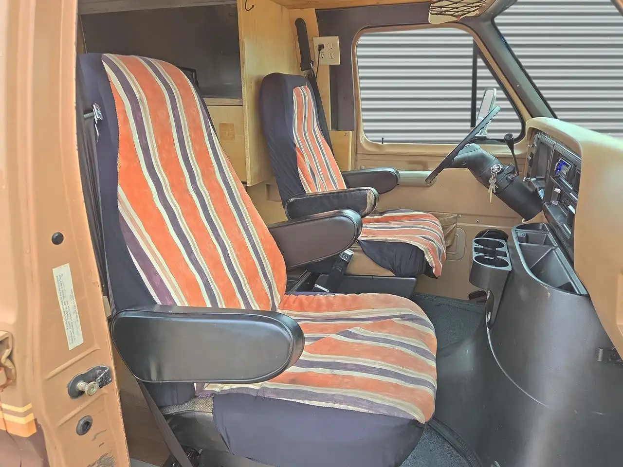 Ford Econoline E-150 POP UP CAMPER, foto 12