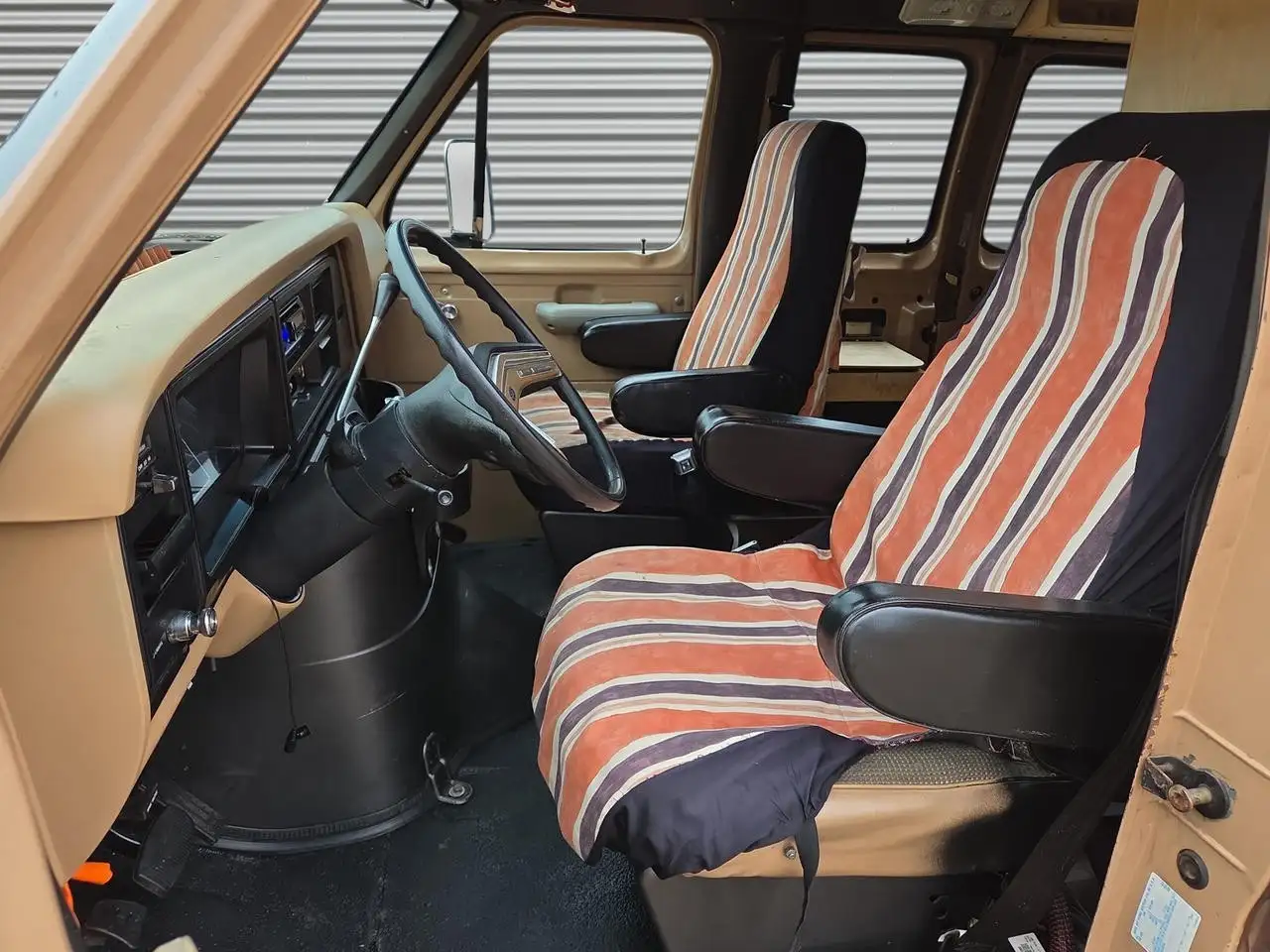Ford Econoline E-150 POP UP CAMPER, foto 11