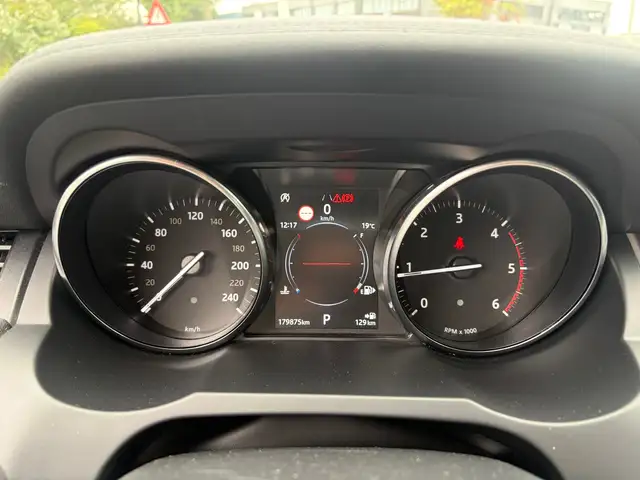 Land Rover Range Rover Evoque view 10