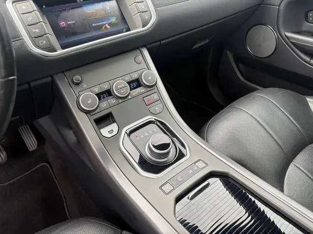 Land Rover Range Rover Evoque view 13