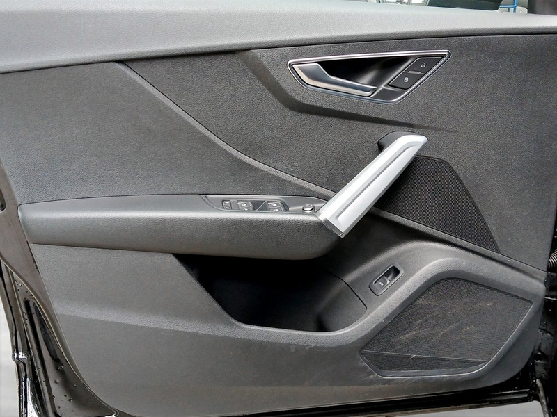 Audi Q2 1.4 TFSI Aut. sport LED+NAVI+el.Heck+PDC+SHZ — photo 8