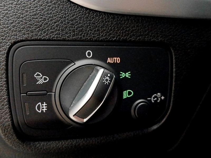 Audi Q2 1.4 TFSI Aut. sport LED+NAVI+el.Heck+PDC+SHZ — photo 10