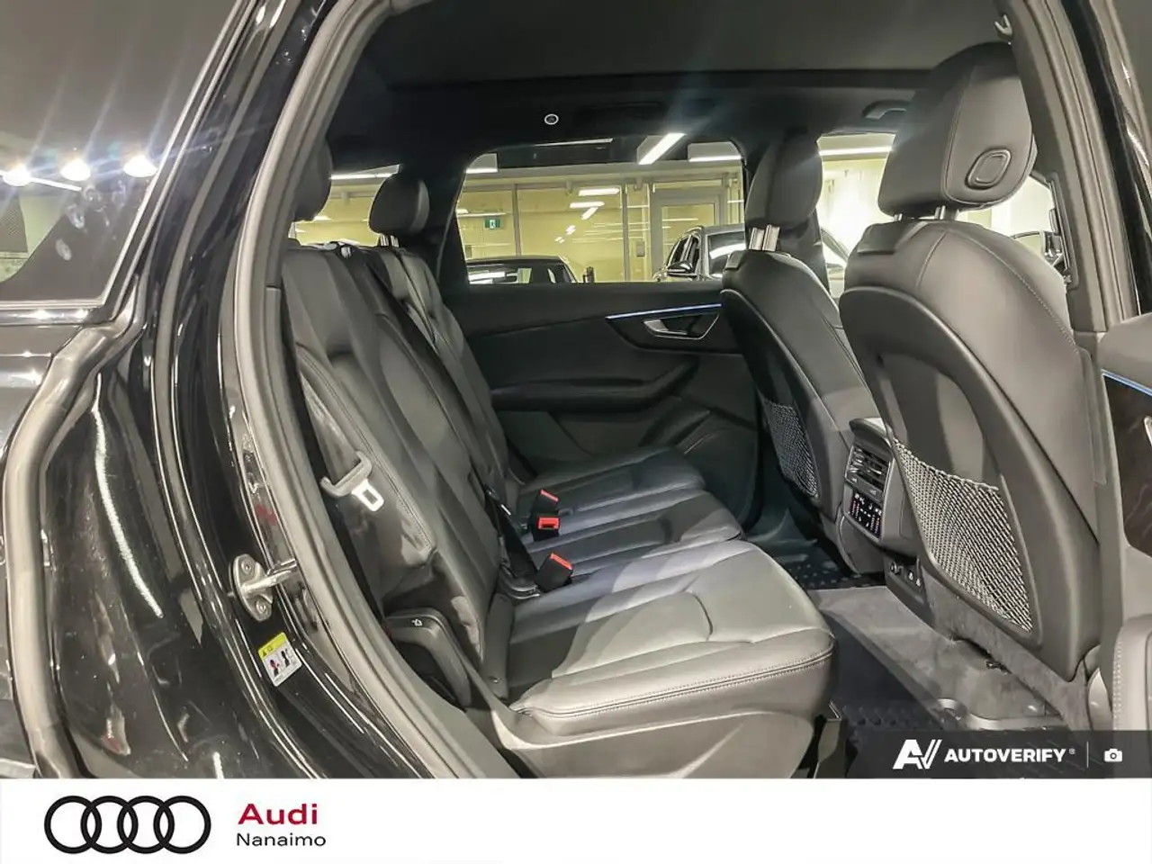 Audi Q7 photo Audi Q7