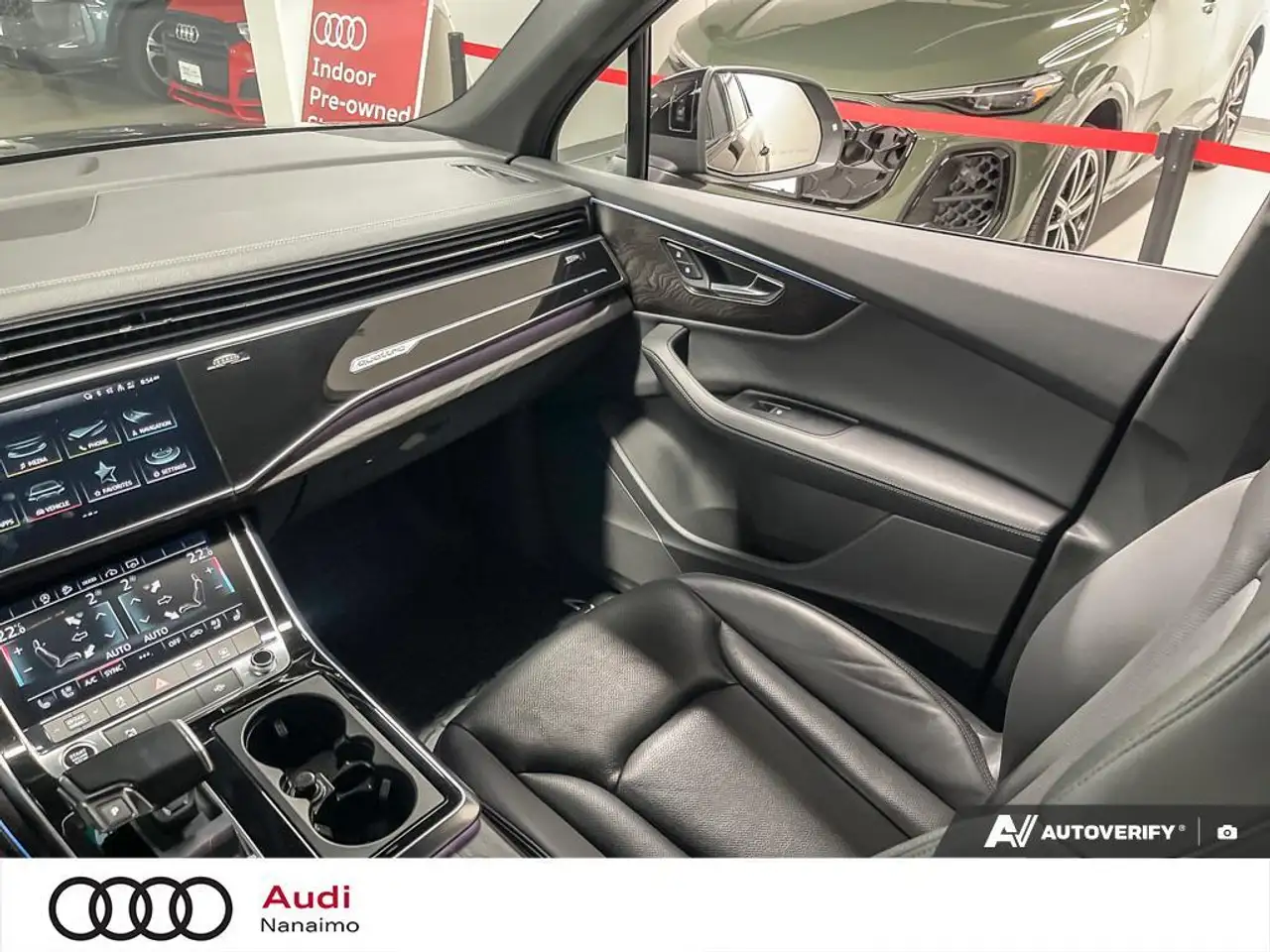 Audi Q7 photo Audi Q7