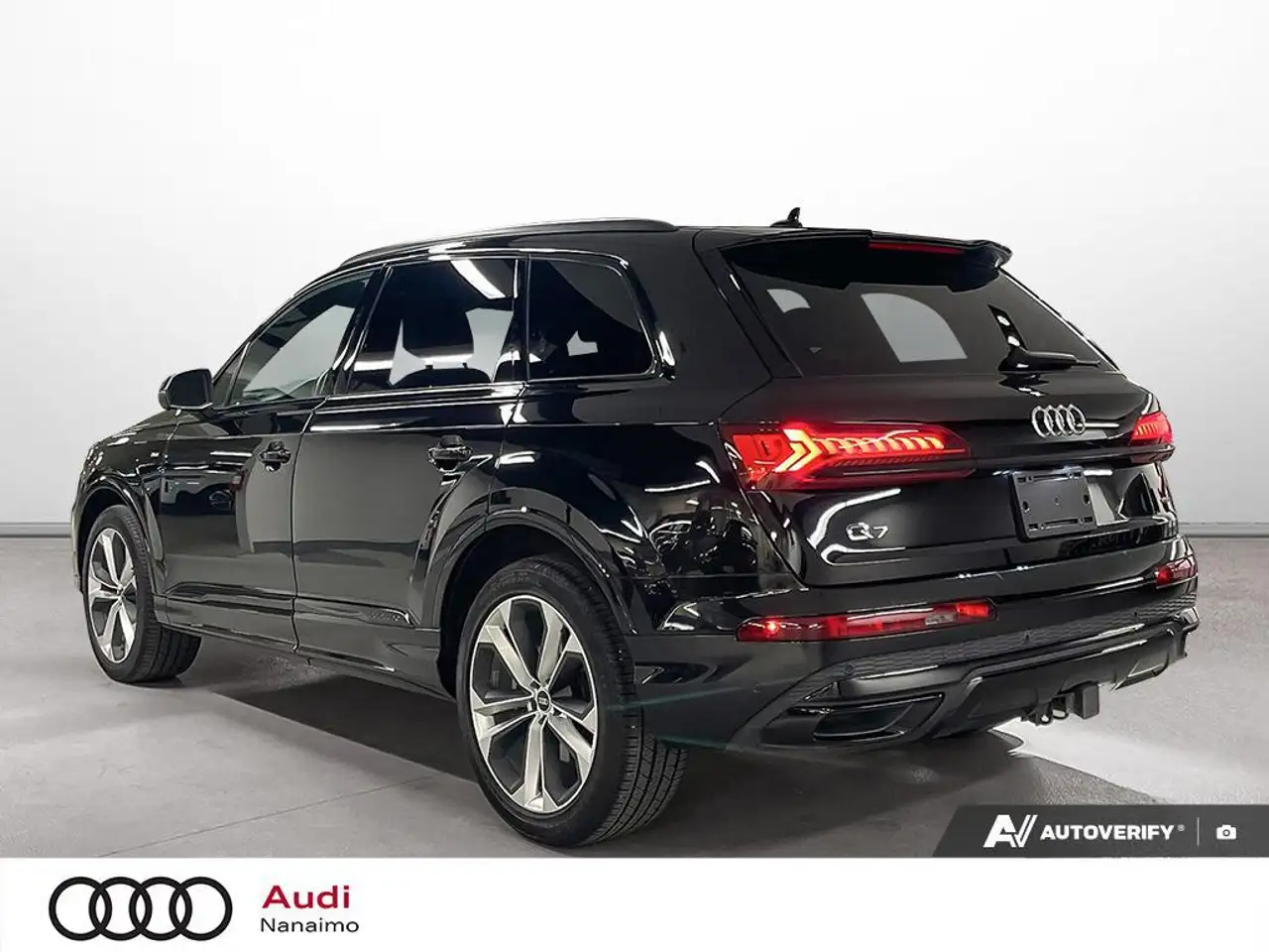 Audi Q7 photo Audi Q7