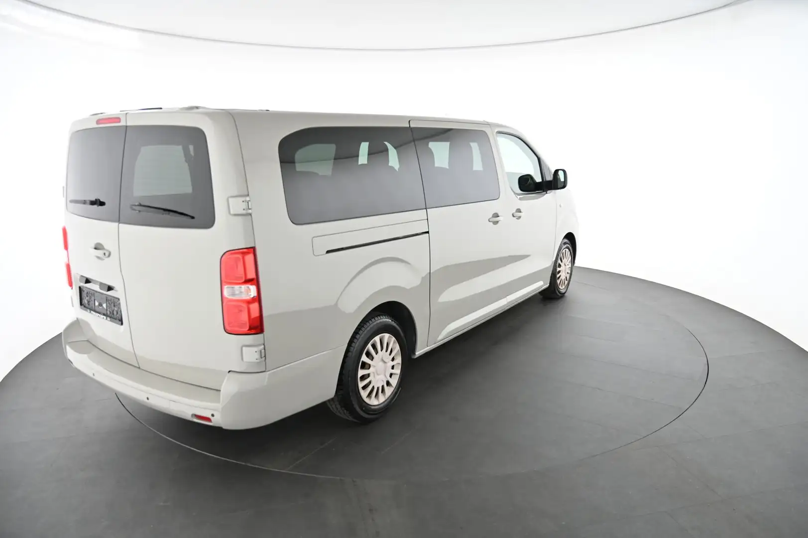 Toyota Proace Verso 1.5D 120 hk Long 9-Sitzer Pickerl NEU Grau - 2