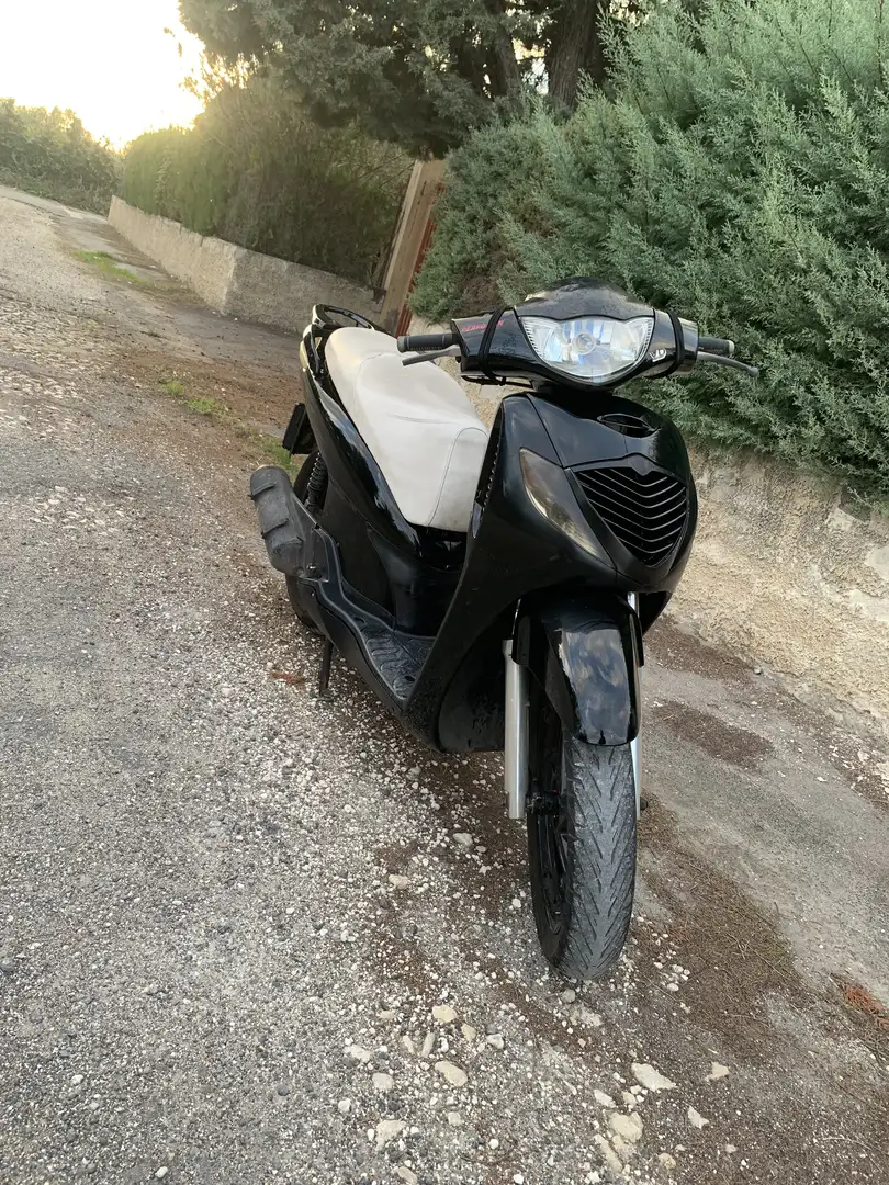 Honda total black - 2