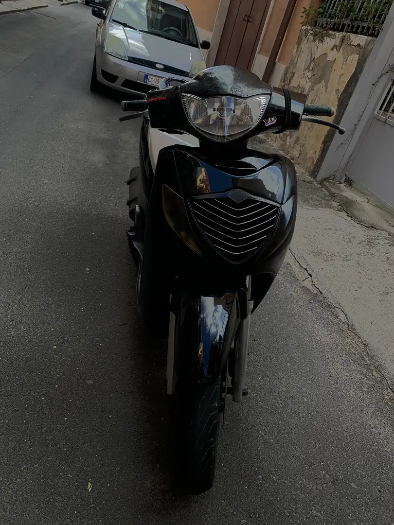 Honda total black - 1