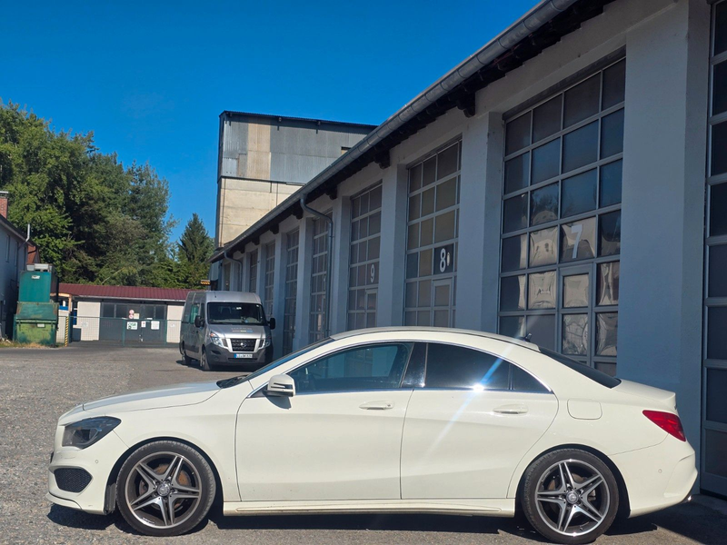 Mercedes-Benz CLA 180 Coupe *AMG-Line*LED*HU 09/2026 — photo 4
