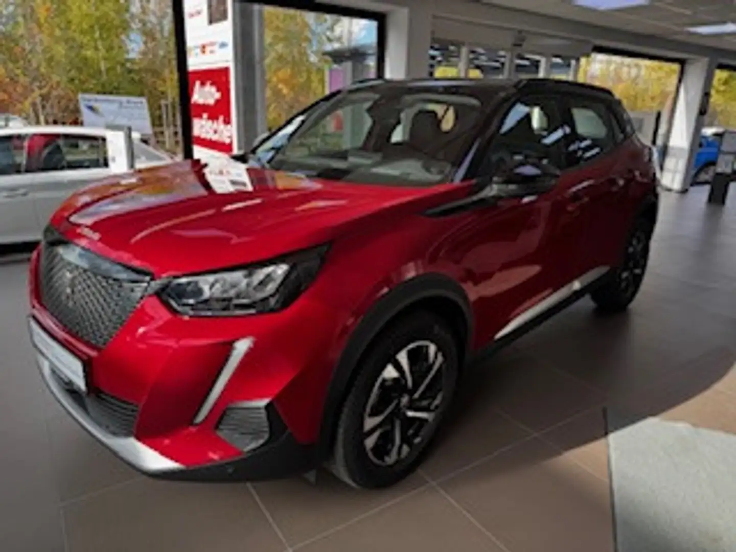 Peugeot 2008 Allure PT130 Leder Rojo - 1