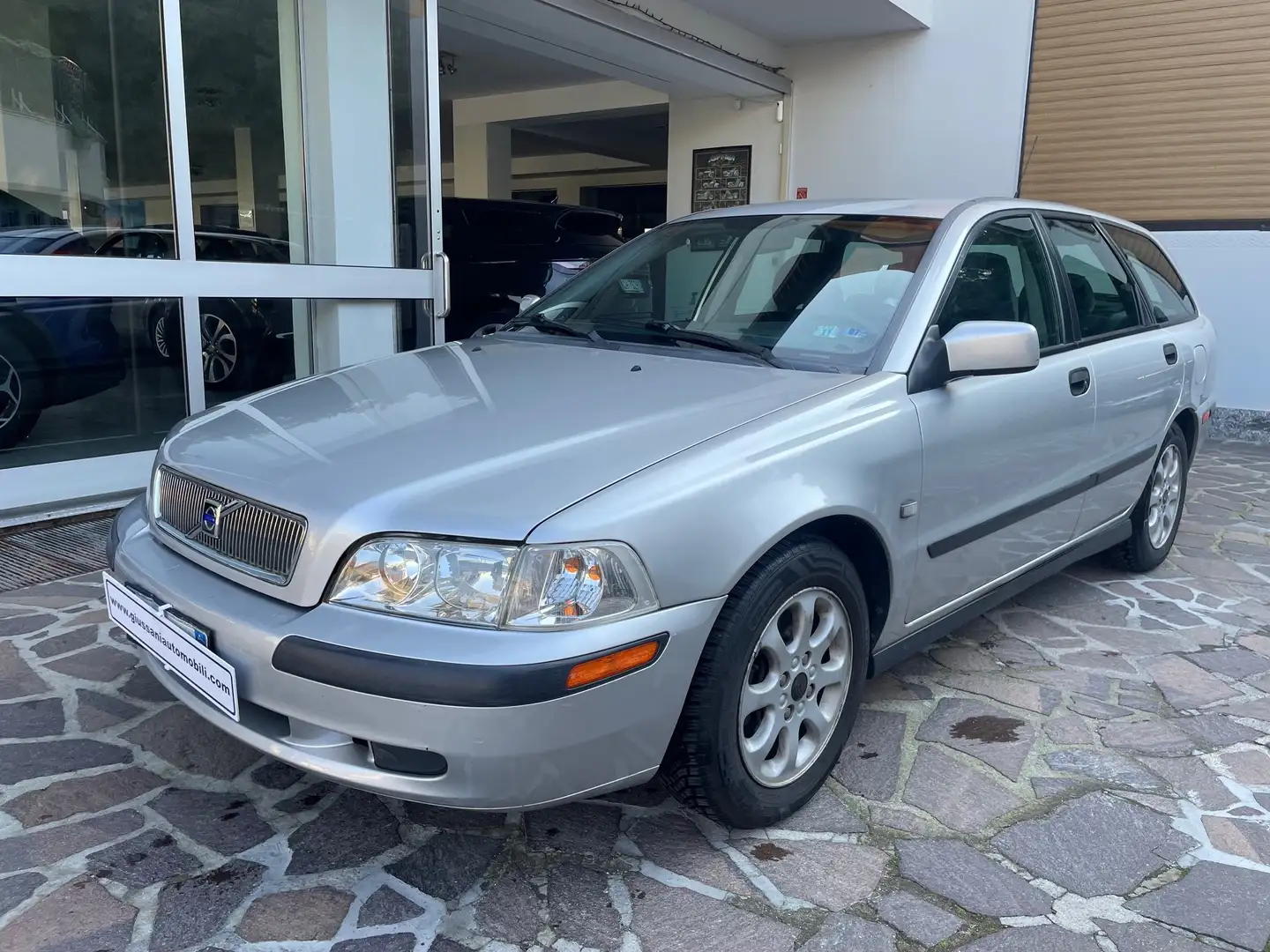 Volvo V40 1.6 16v FL UNICO PROPRIETARIO BELLISSIMA Silber - 1