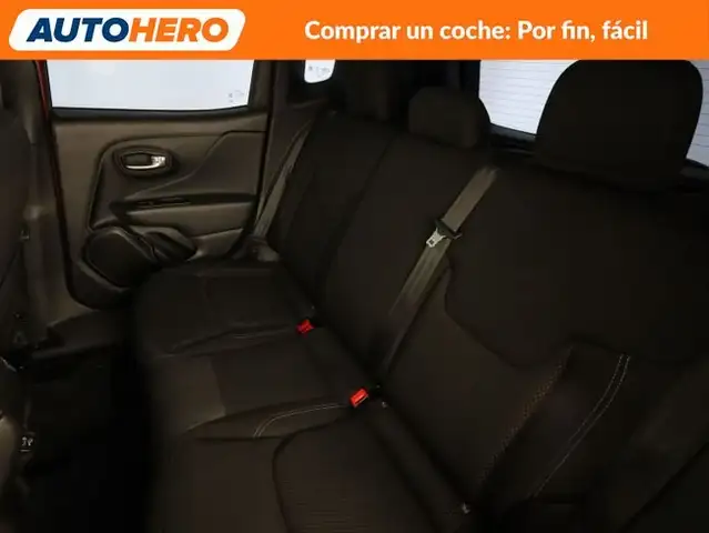 Jeep Renegade view 15